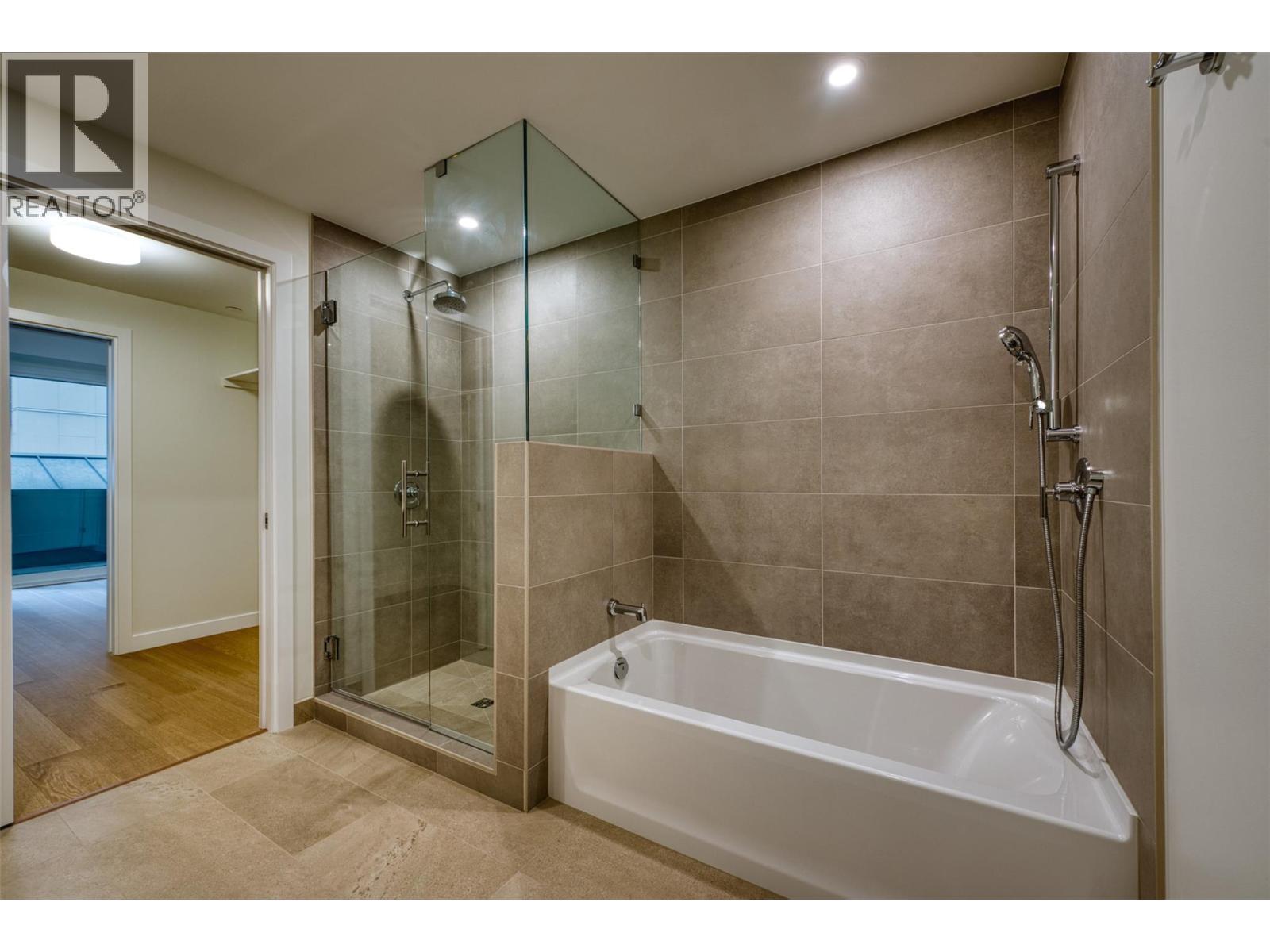 9654 Benchland Drive Unit# 201
