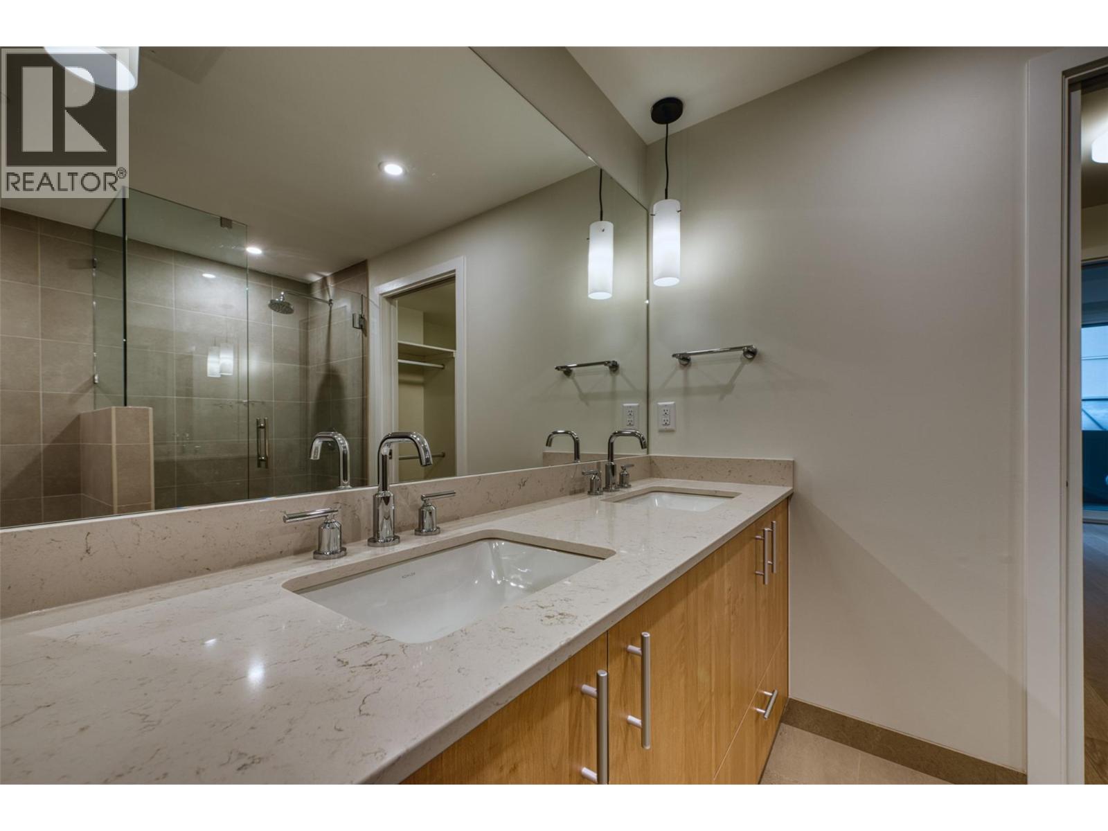 9654 Benchland Drive Unit# 201