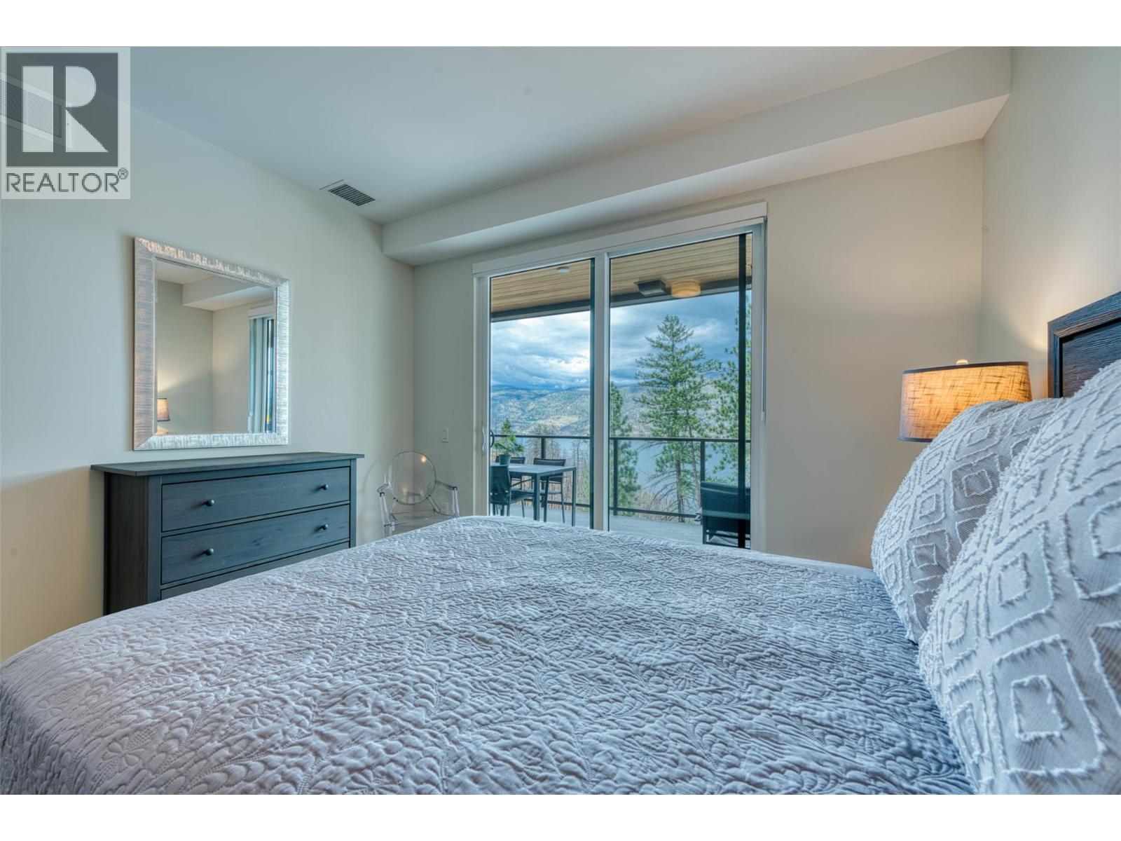 9652 Benchland Drive Unit# 306