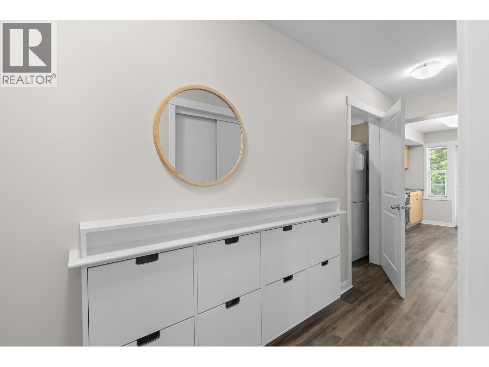 1475 Glenmore Road N Unit# 105A