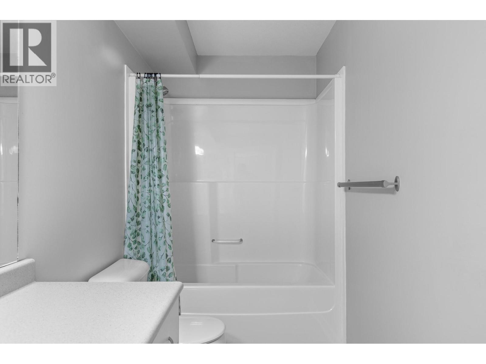 1475 Glenmore Road N Unit# 105A
