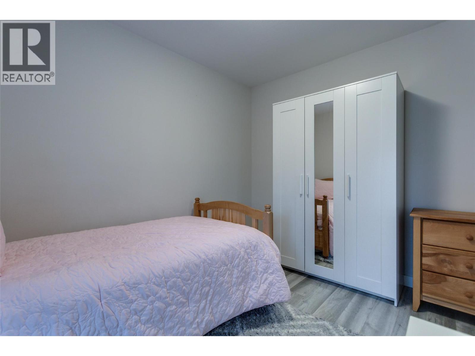 170 Celano Crescent Unit# 4