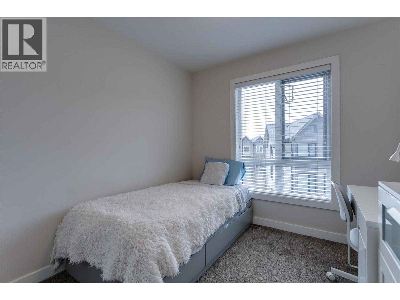 170 Celano Crescent Unit# 4