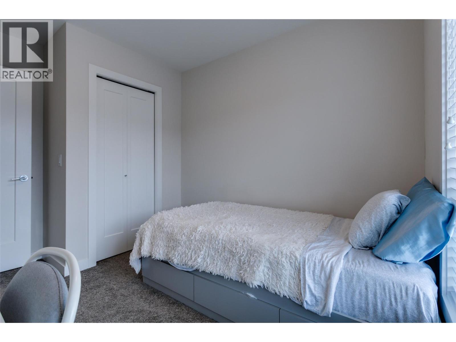 170 Celano Crescent Unit# 4