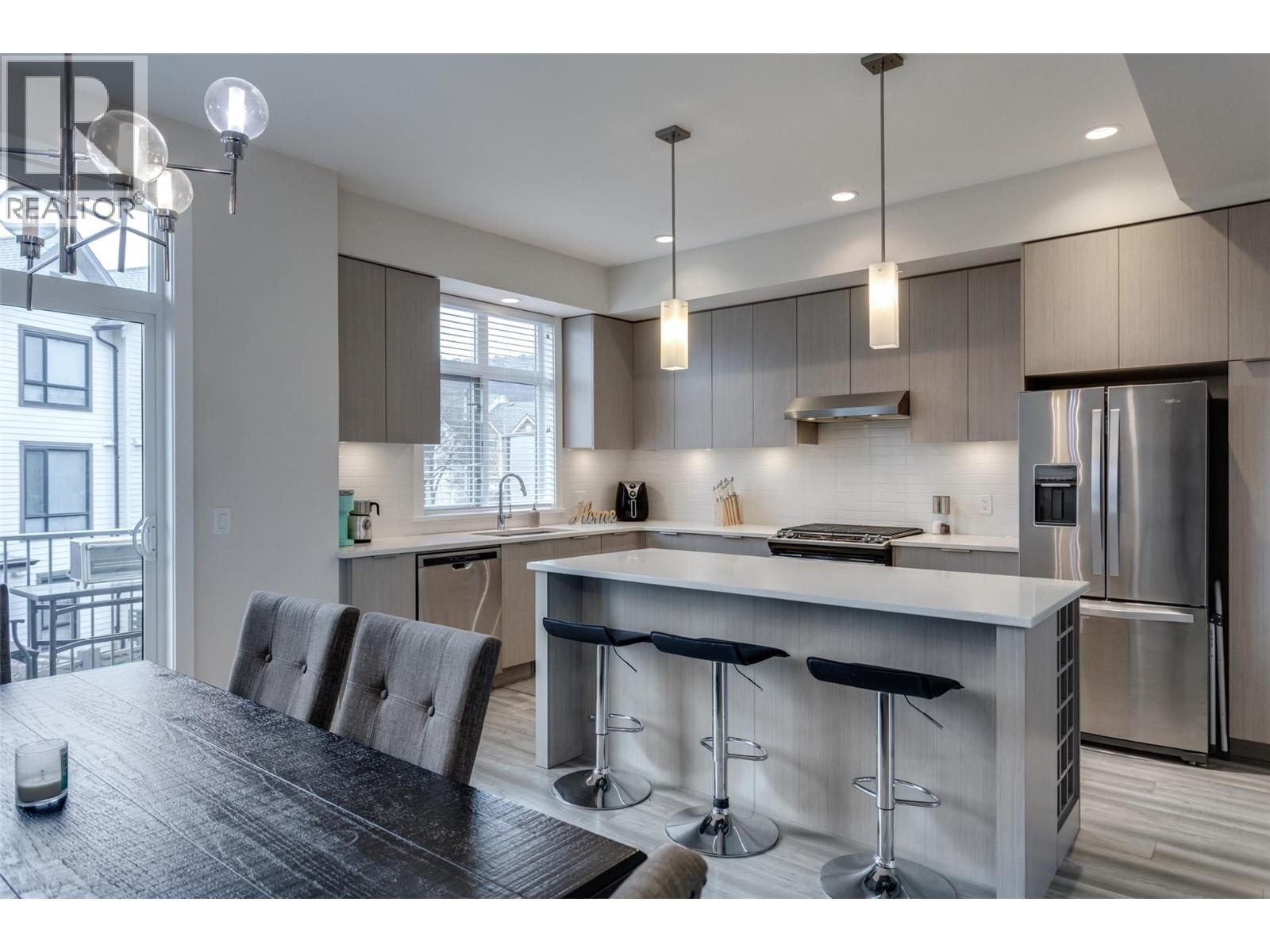 170 Celano Crescent Unit# 4