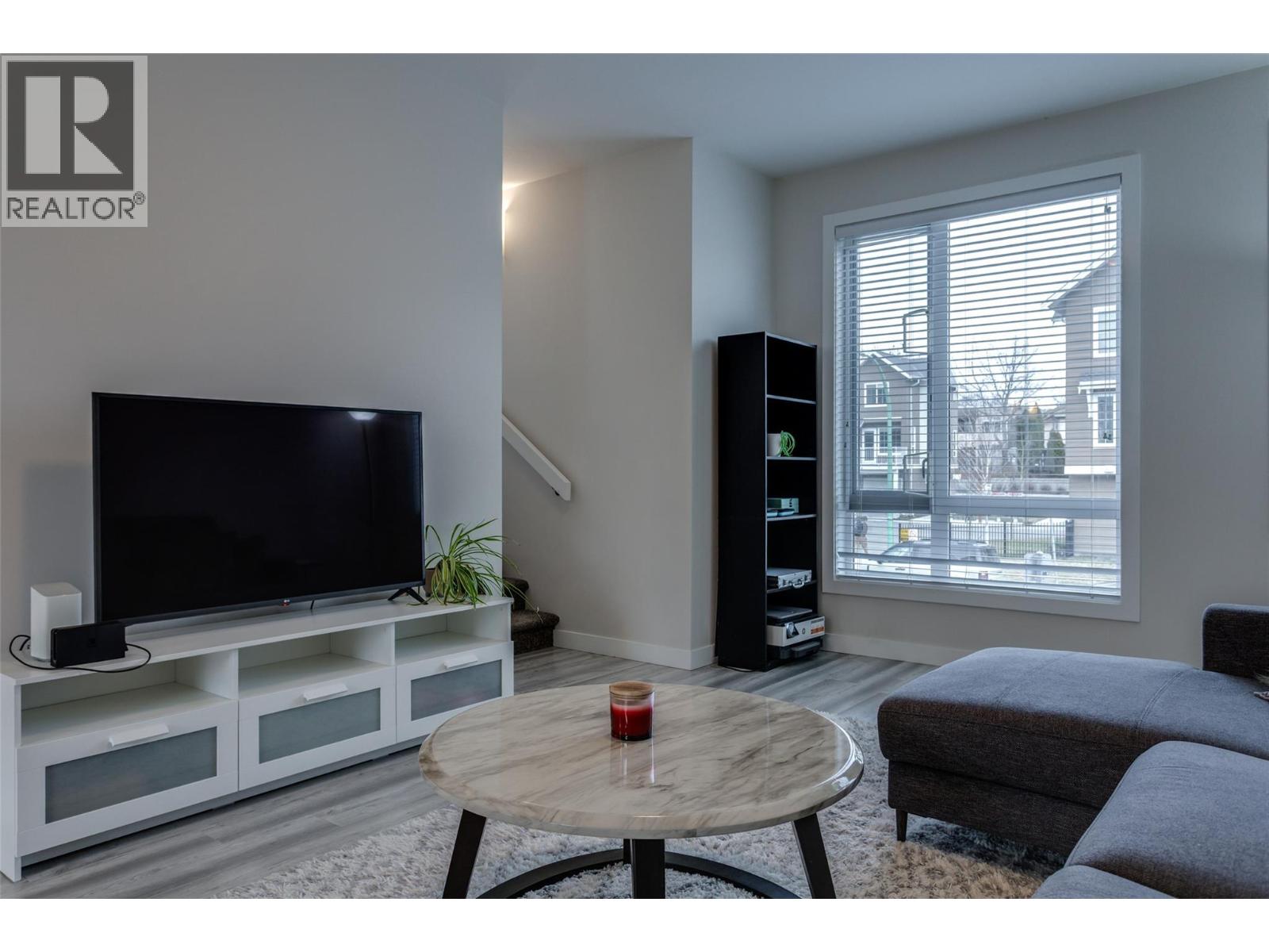 170 Celano Crescent Unit# 4
