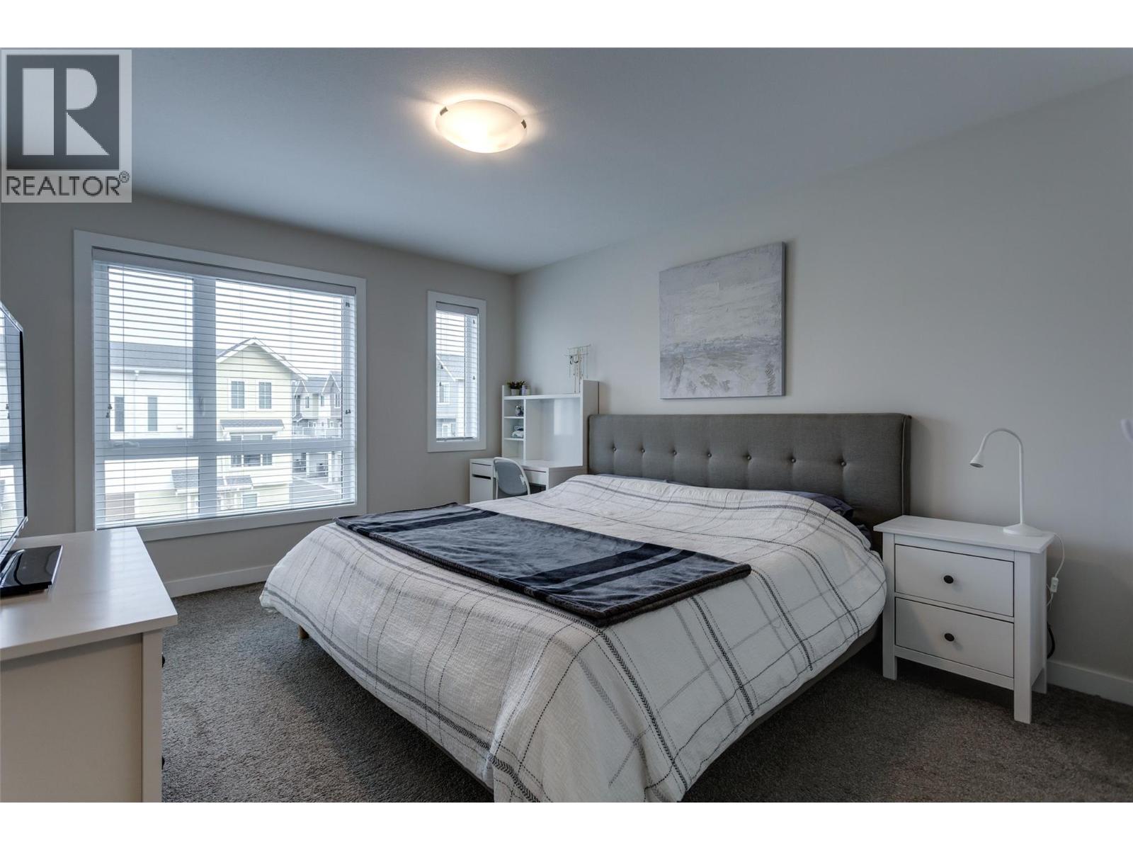 170 Celano Crescent Unit# 4
