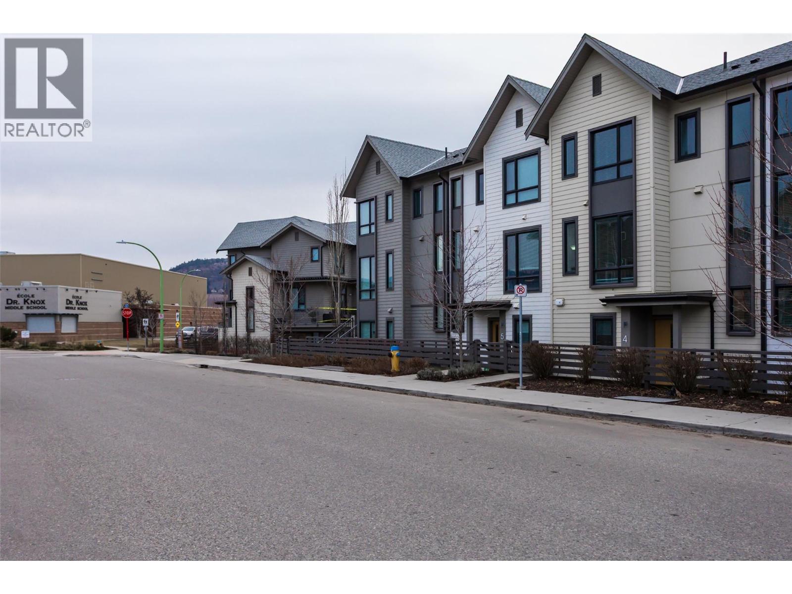 170 Celano Crescent Unit# 4