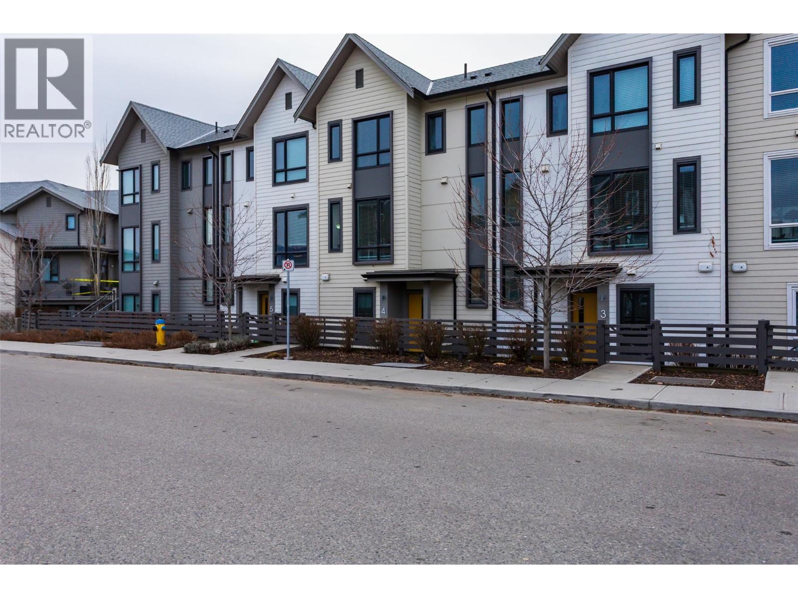 170 Celano Crescent Unit# 4