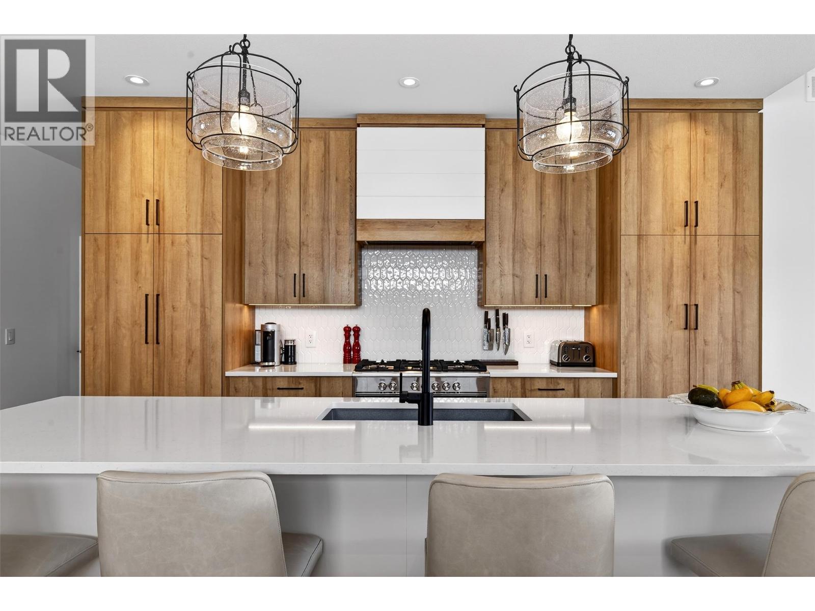 9201 Okanagan Centre Road W Unit# 12