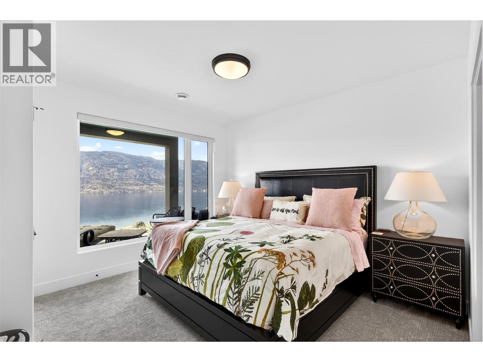 9201 Okanagan Centre Road W Unit# 12