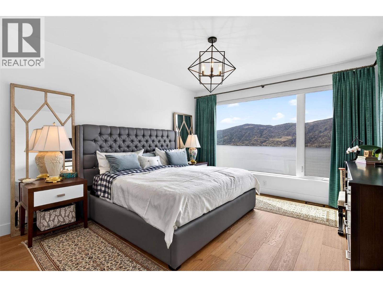 9201 Okanagan Centre Road W Unit# 12