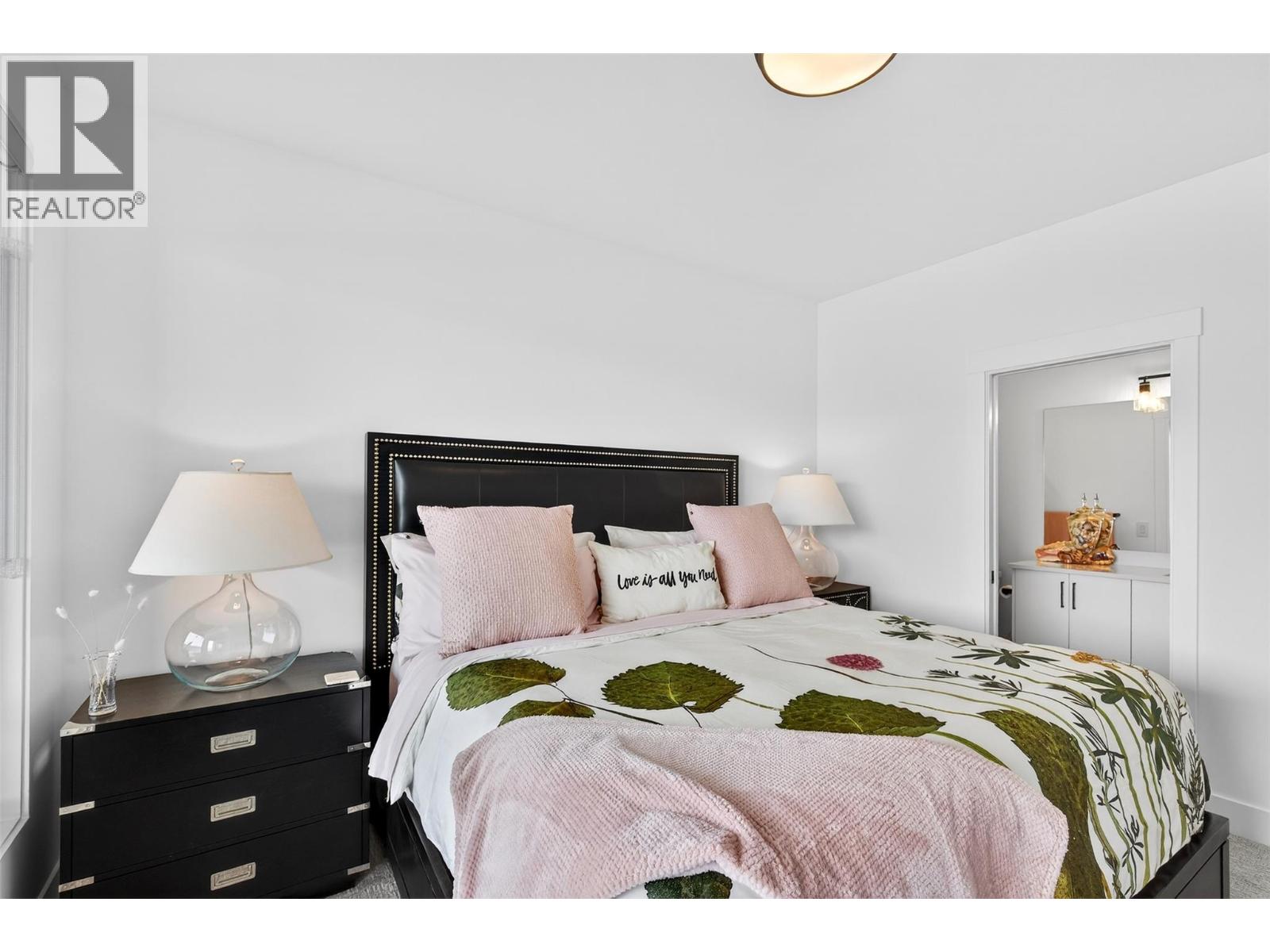 9201 Okanagan Centre Road W Unit# 12