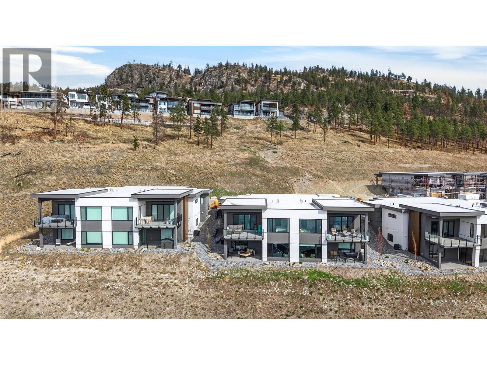 9201 Okanagan Centre Road W Unit# 12