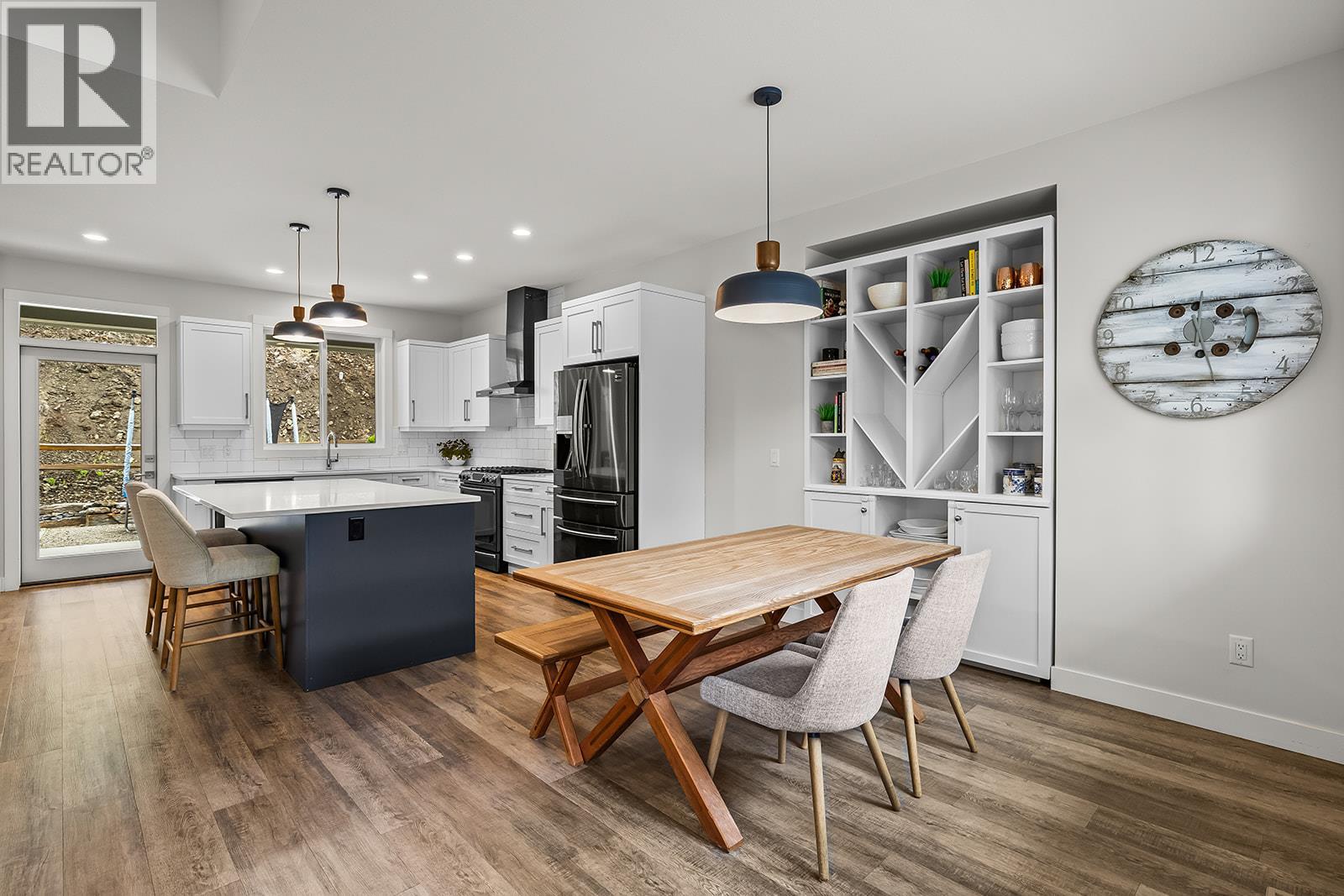 21 Forest Edge Drive
