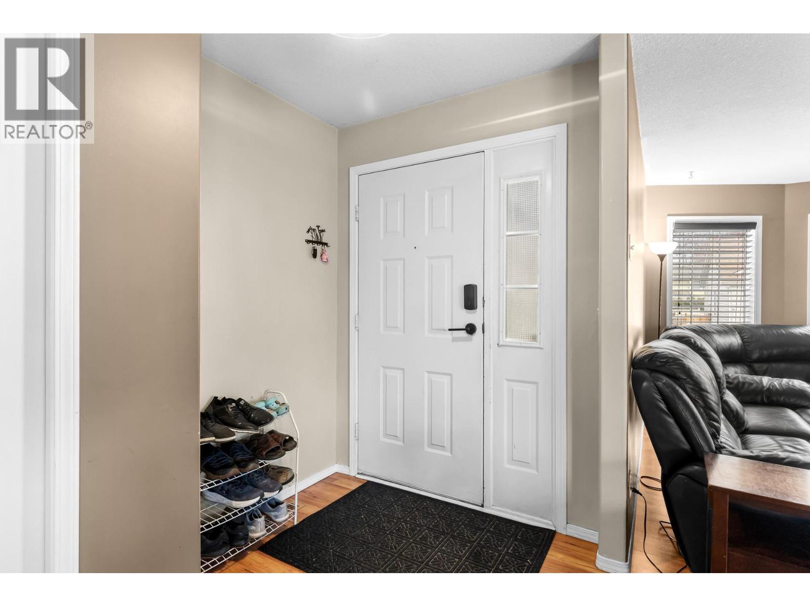555 Glenmeadows Road Unit# 38