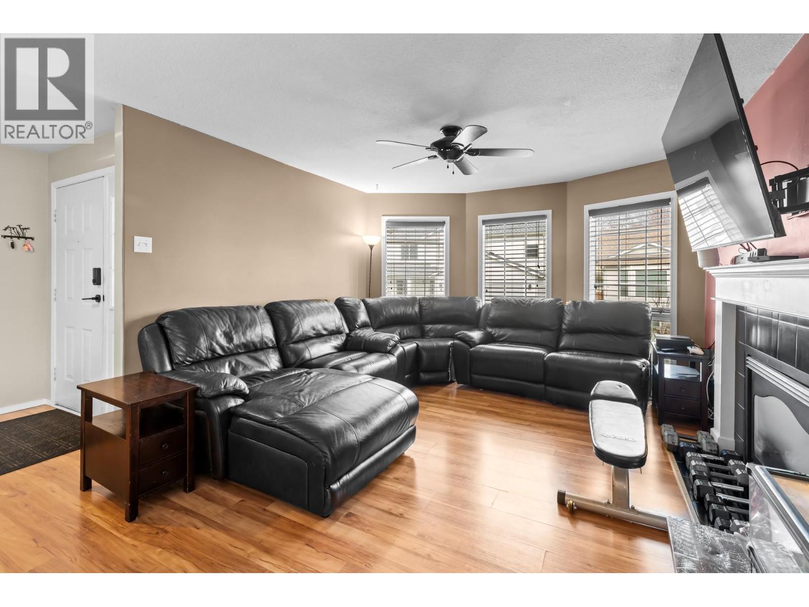 555 Glenmeadows Road Unit# 38