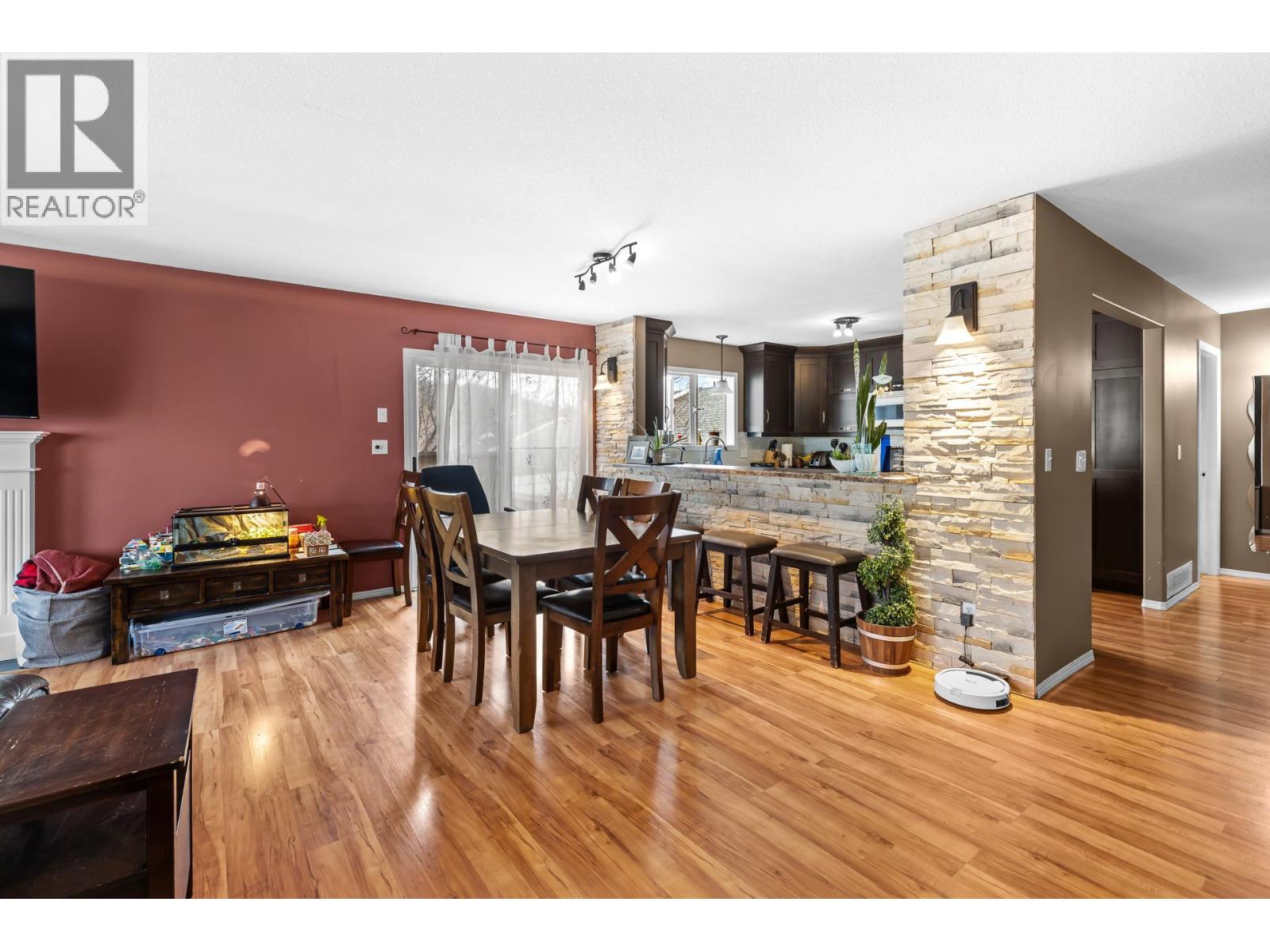 555 Glenmeadows Road Unit# 38