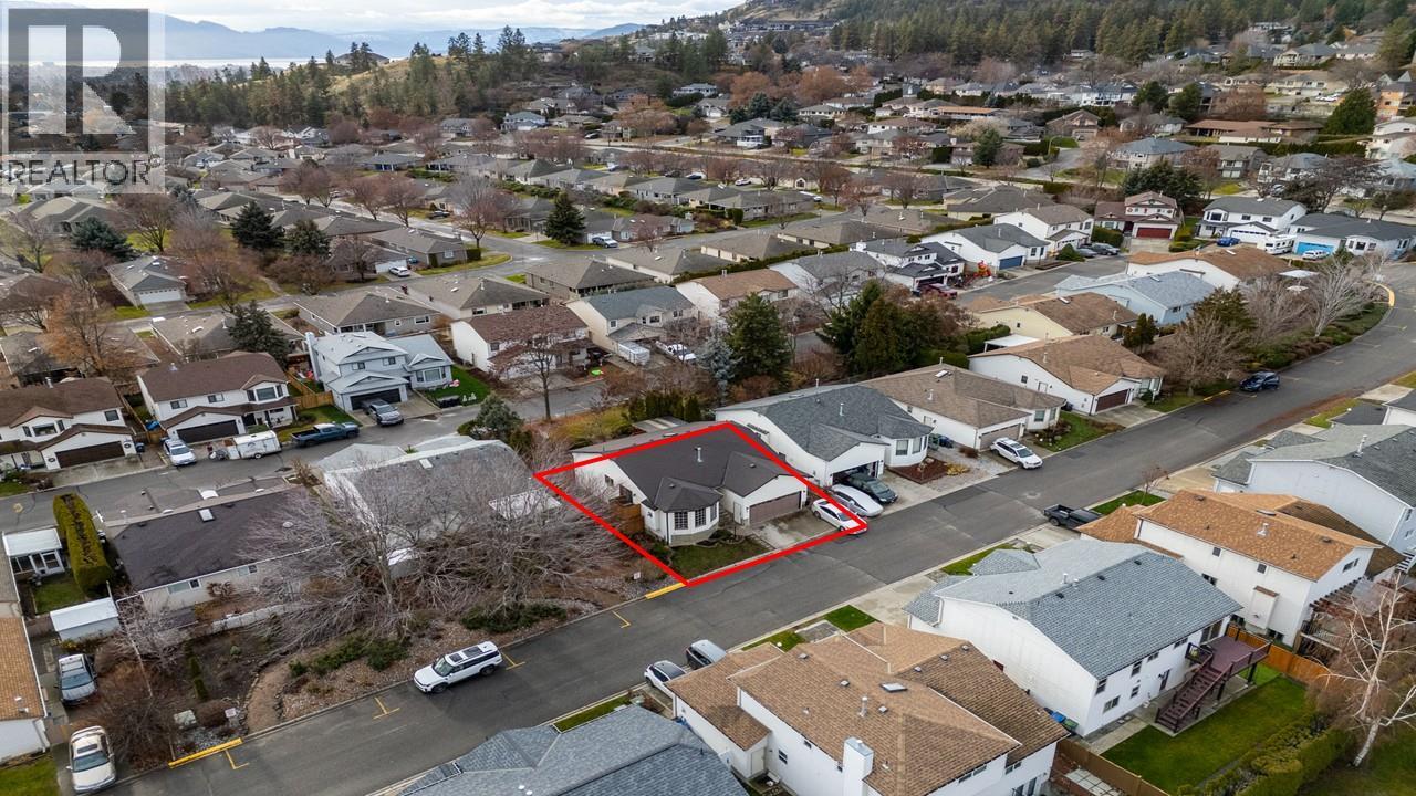 555 Glenmeadows Road Unit# 38