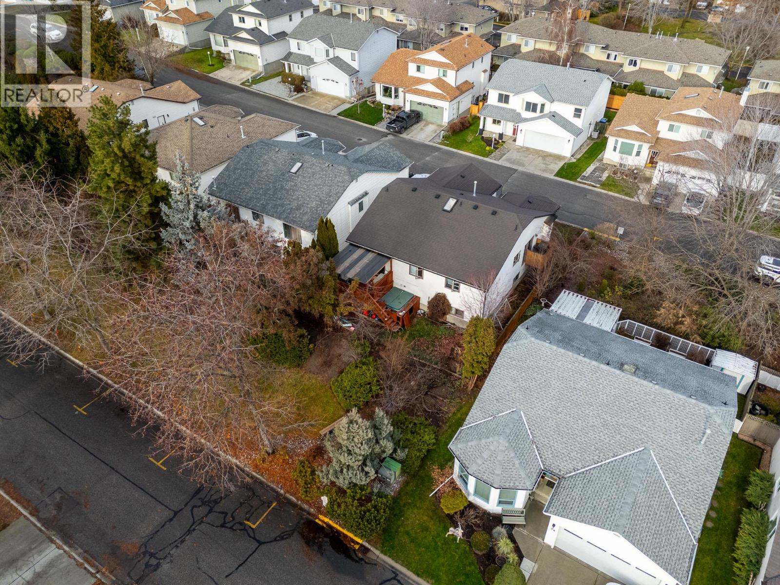 555 Glenmeadows Road Unit# 38