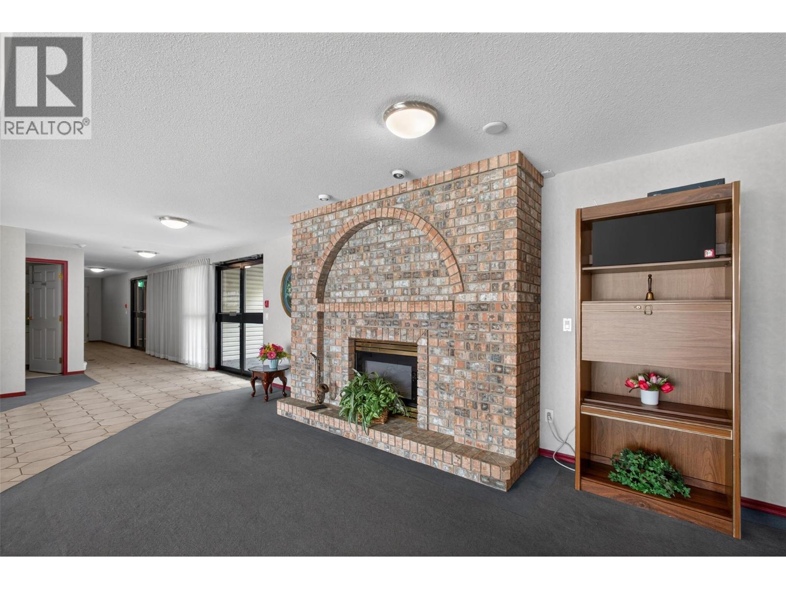 877 KLO Road Unit# 106