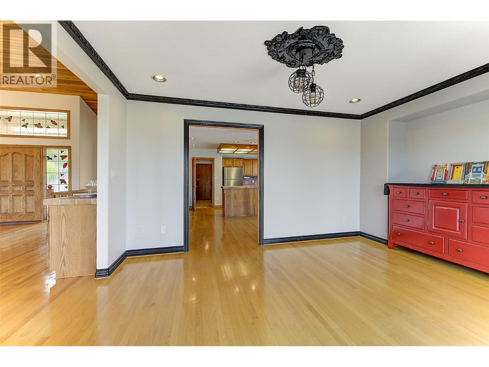 1525 Klein Road