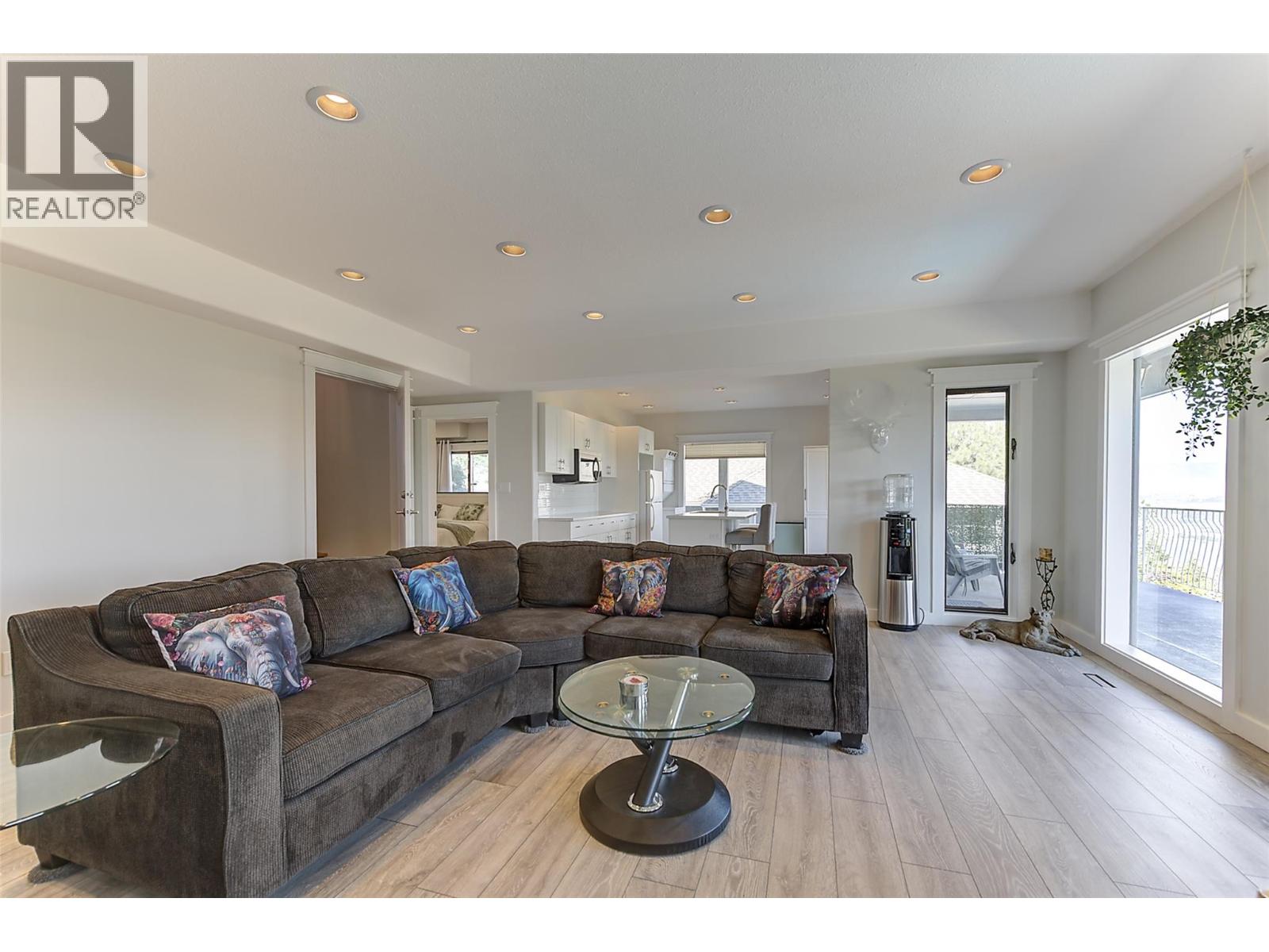 1525 Klein Road