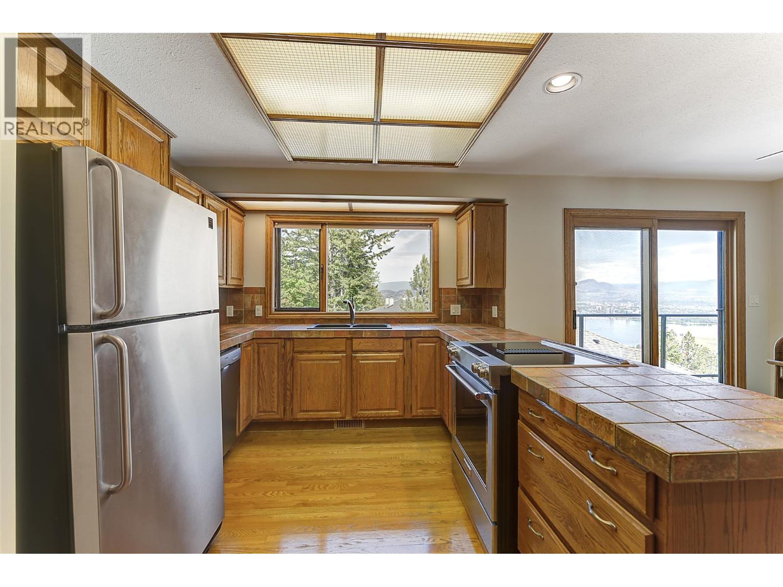 1525 Klein Road