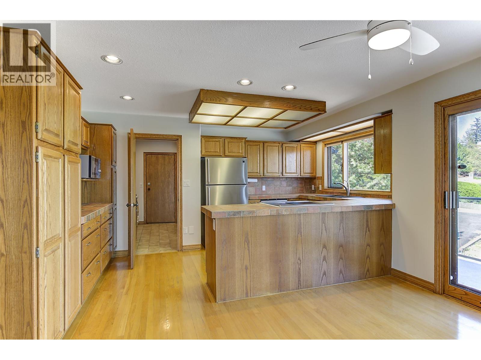 1525 Klein Road