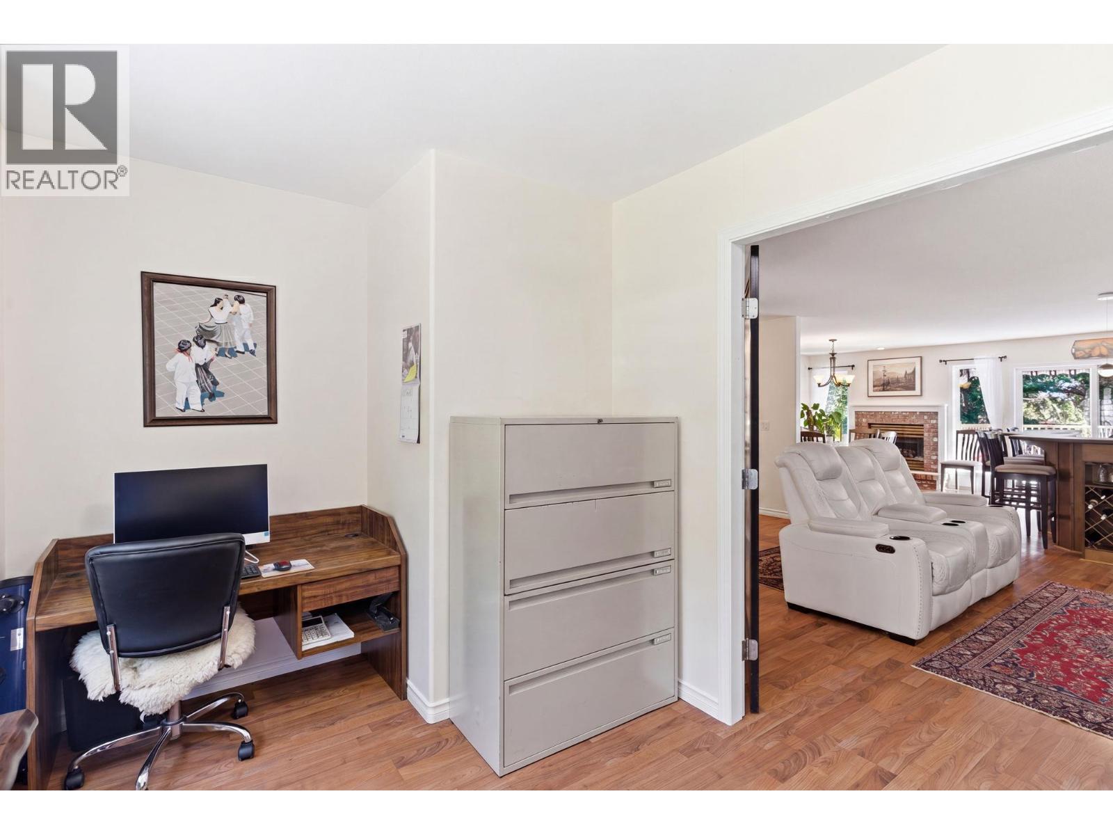 2211 Shannon Woods Place
