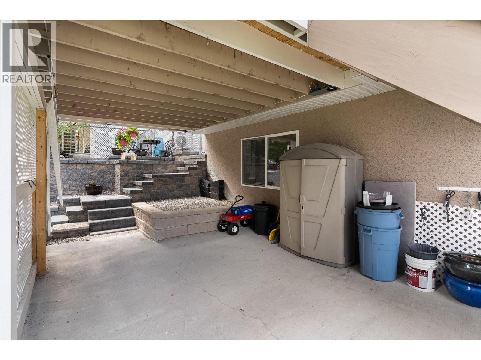 2211 Shannon Woods Place