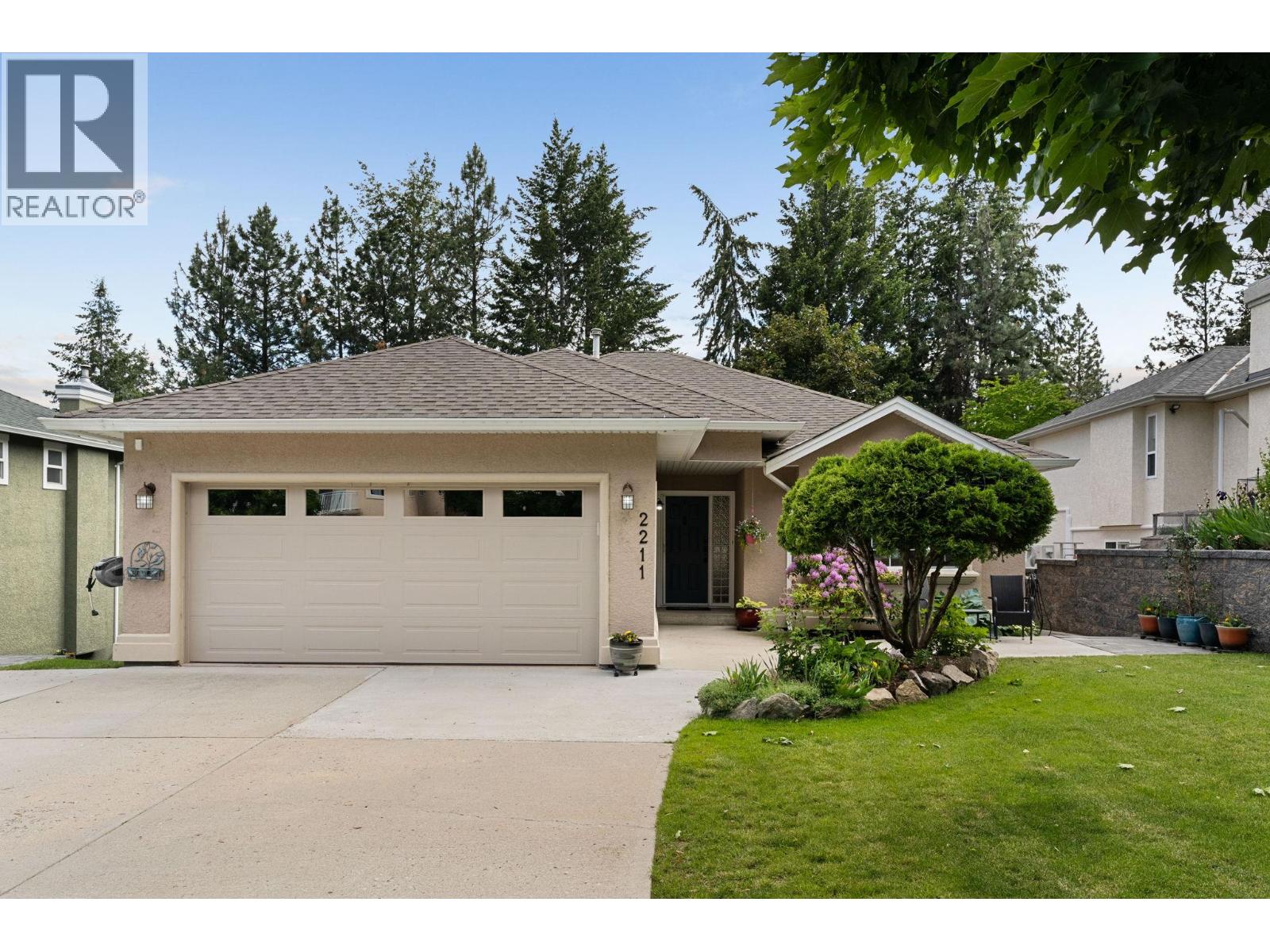 2211 Shannon Woods Place