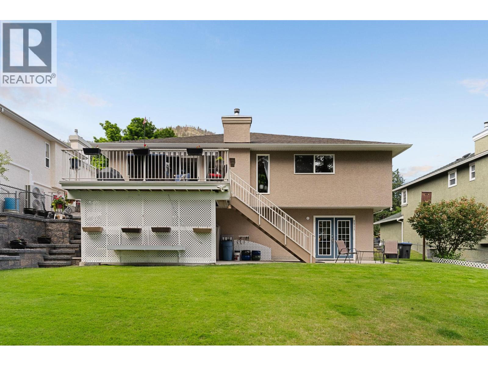 2211 Shannon Woods Place