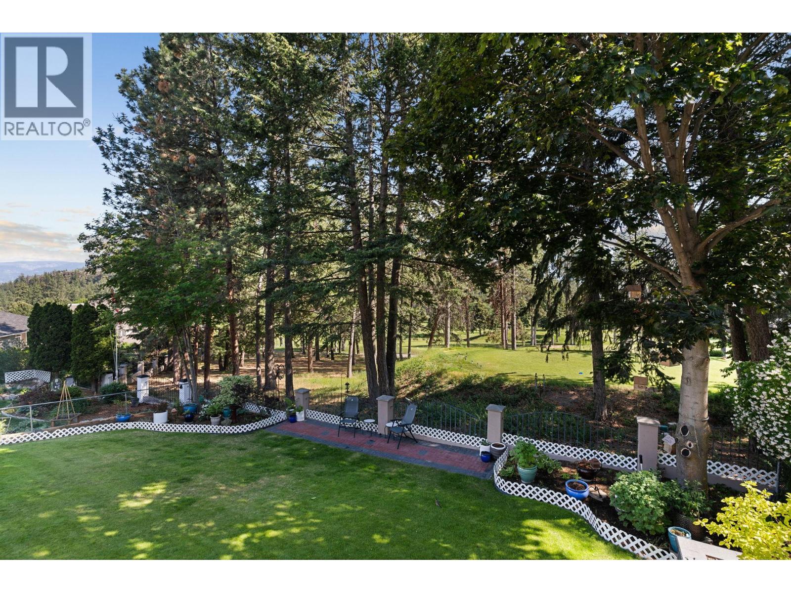 2211 Shannon Woods Place