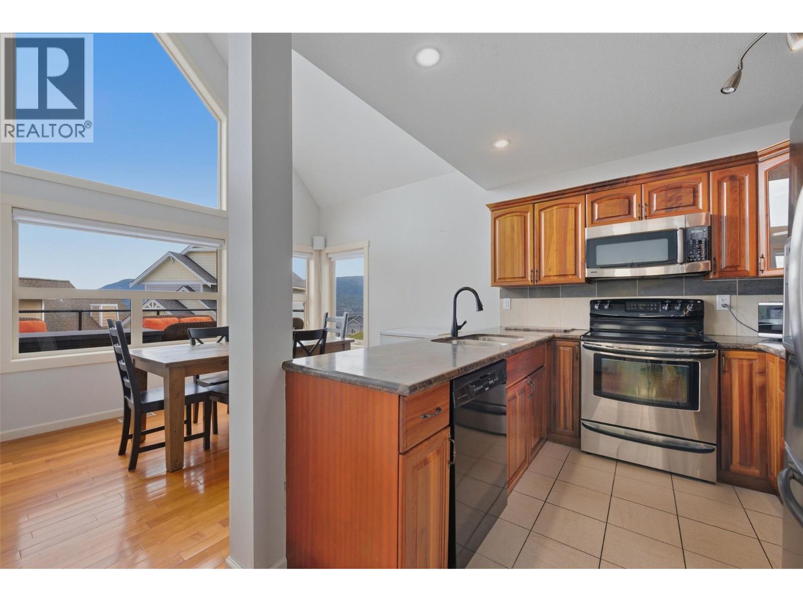 6765 La Palma Loop Unit# 220