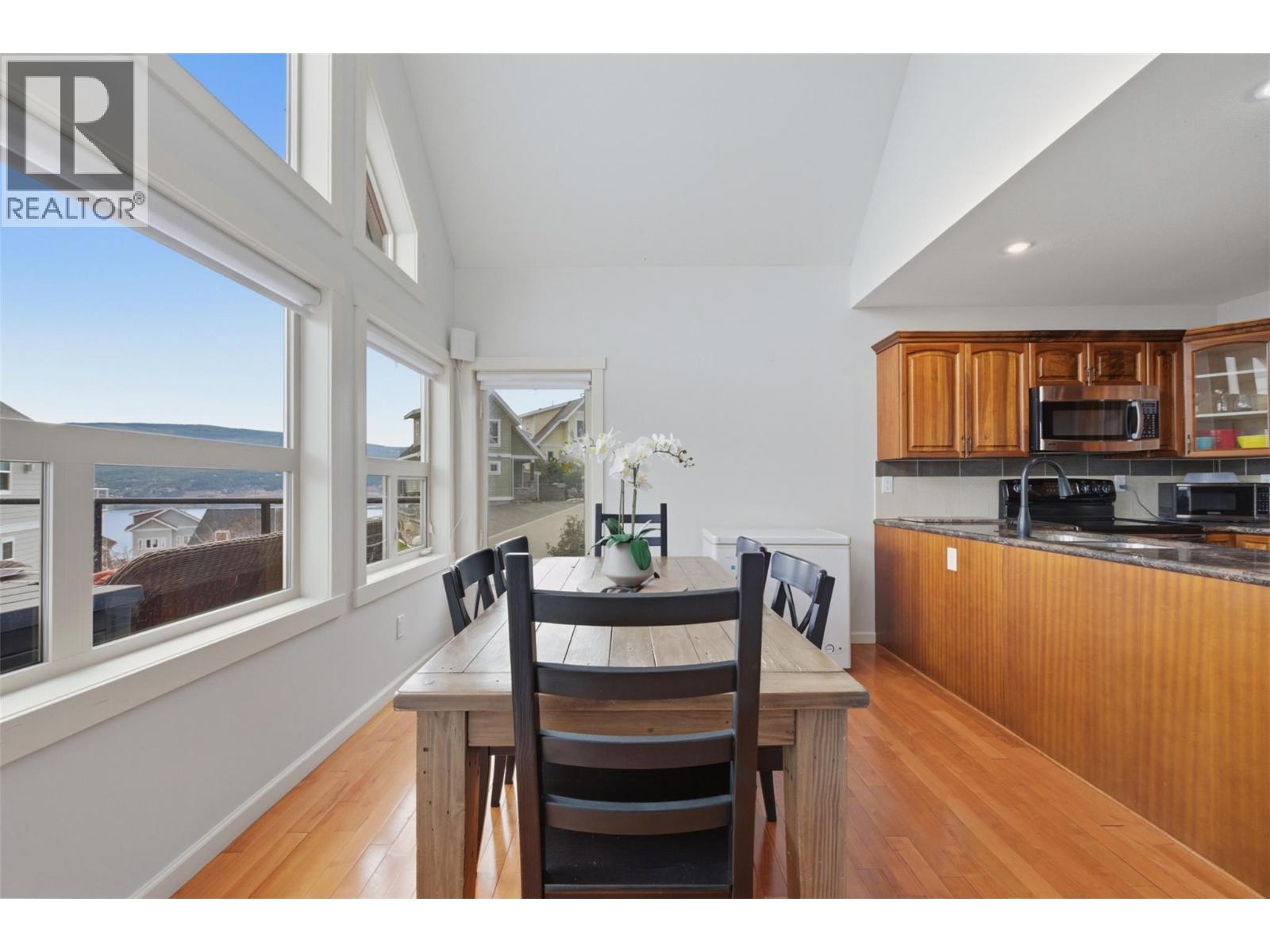 6765 La Palma Loop Unit# 220