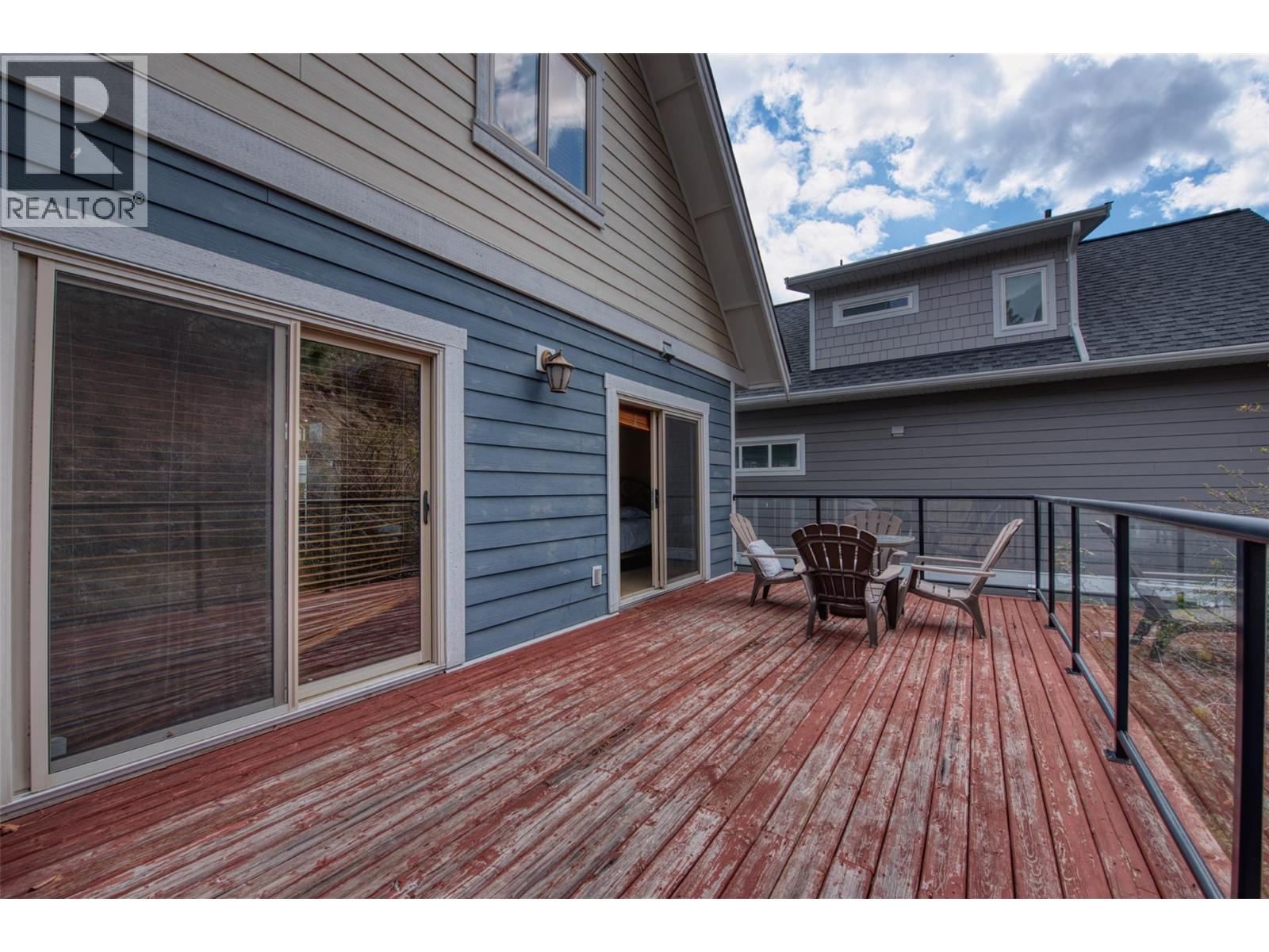 6765 La Palma Loop Unit# 220