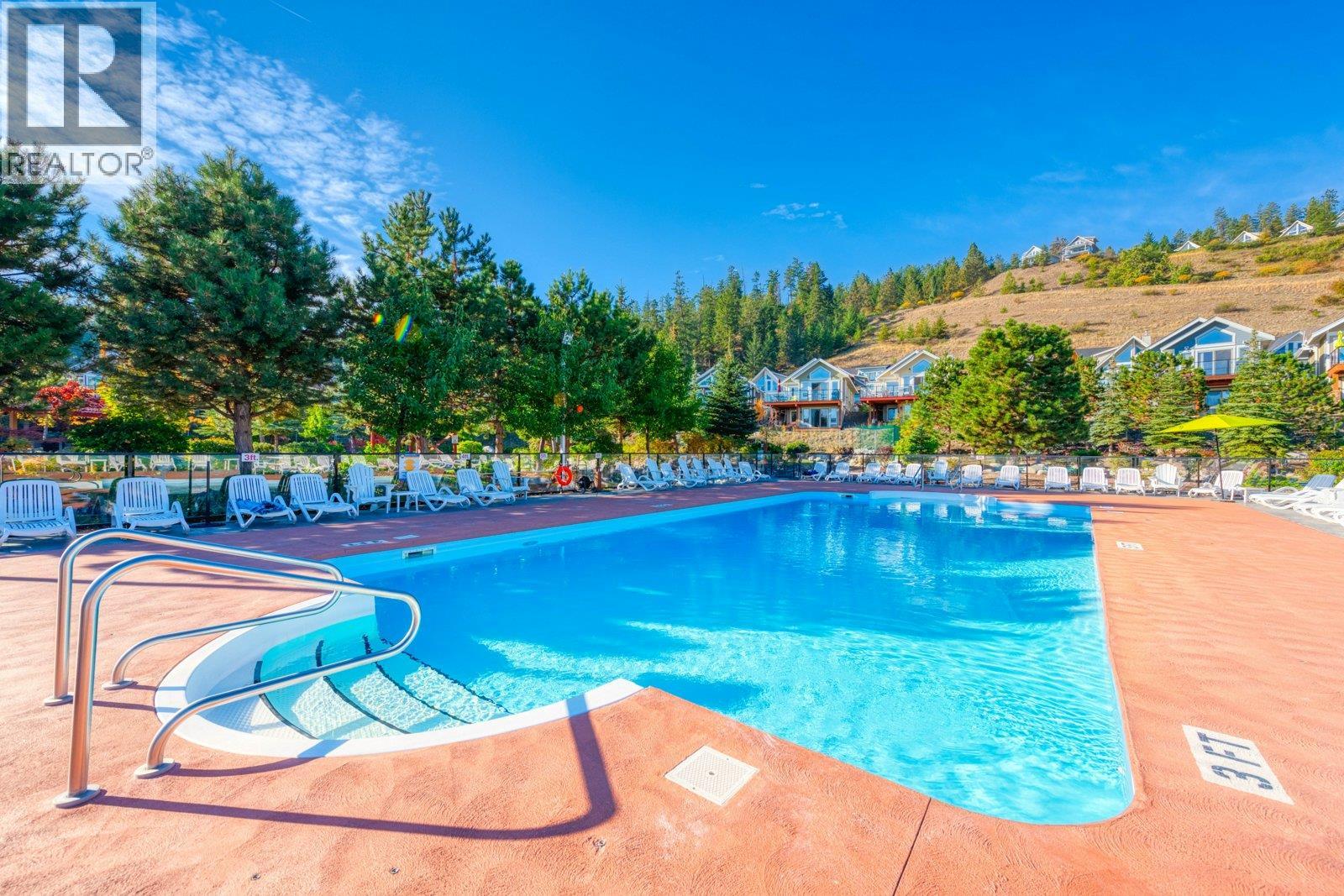 6765 La Palma Loop Unit# 220
