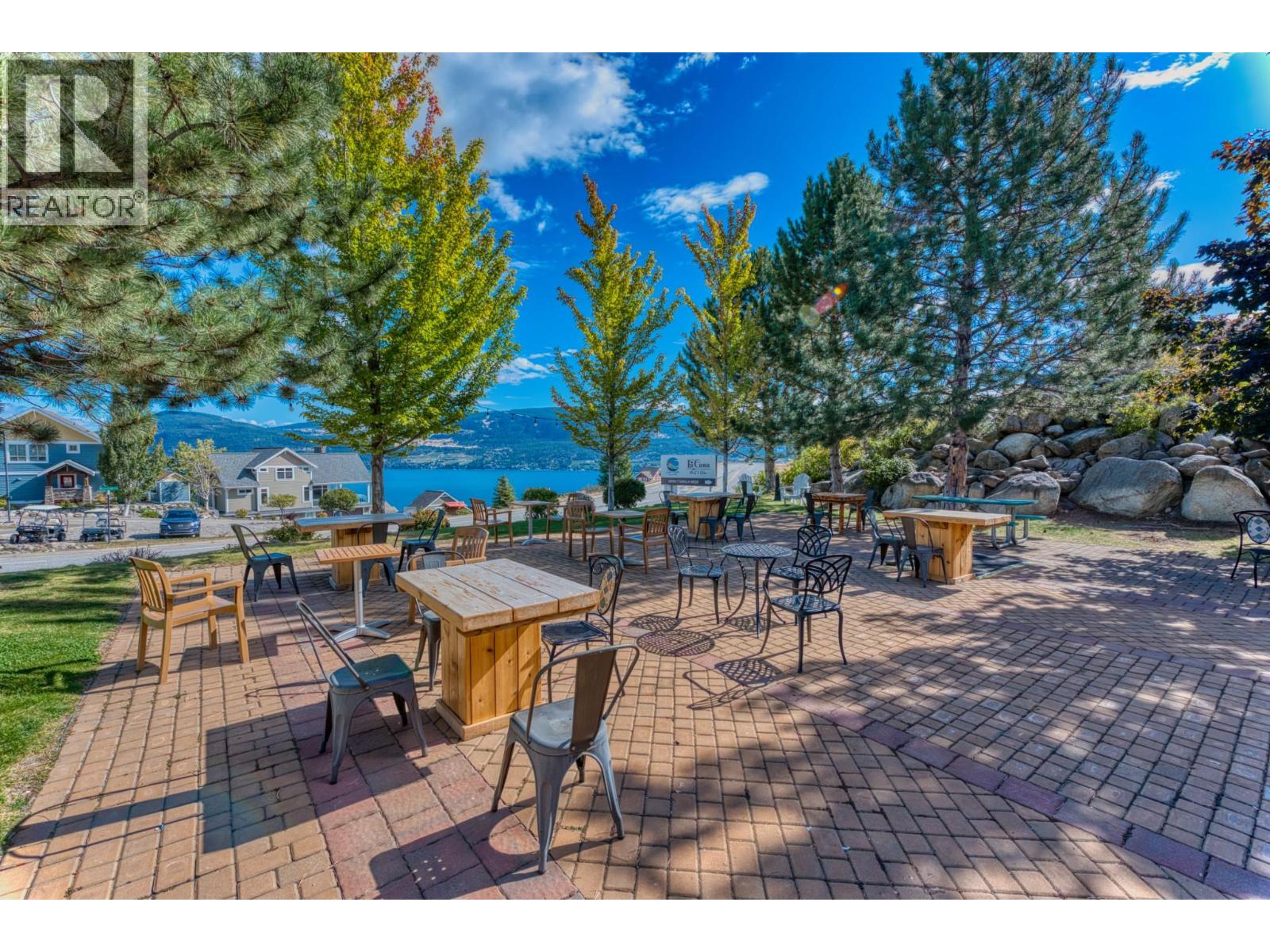 6765 La Palma Loop Unit# 220
