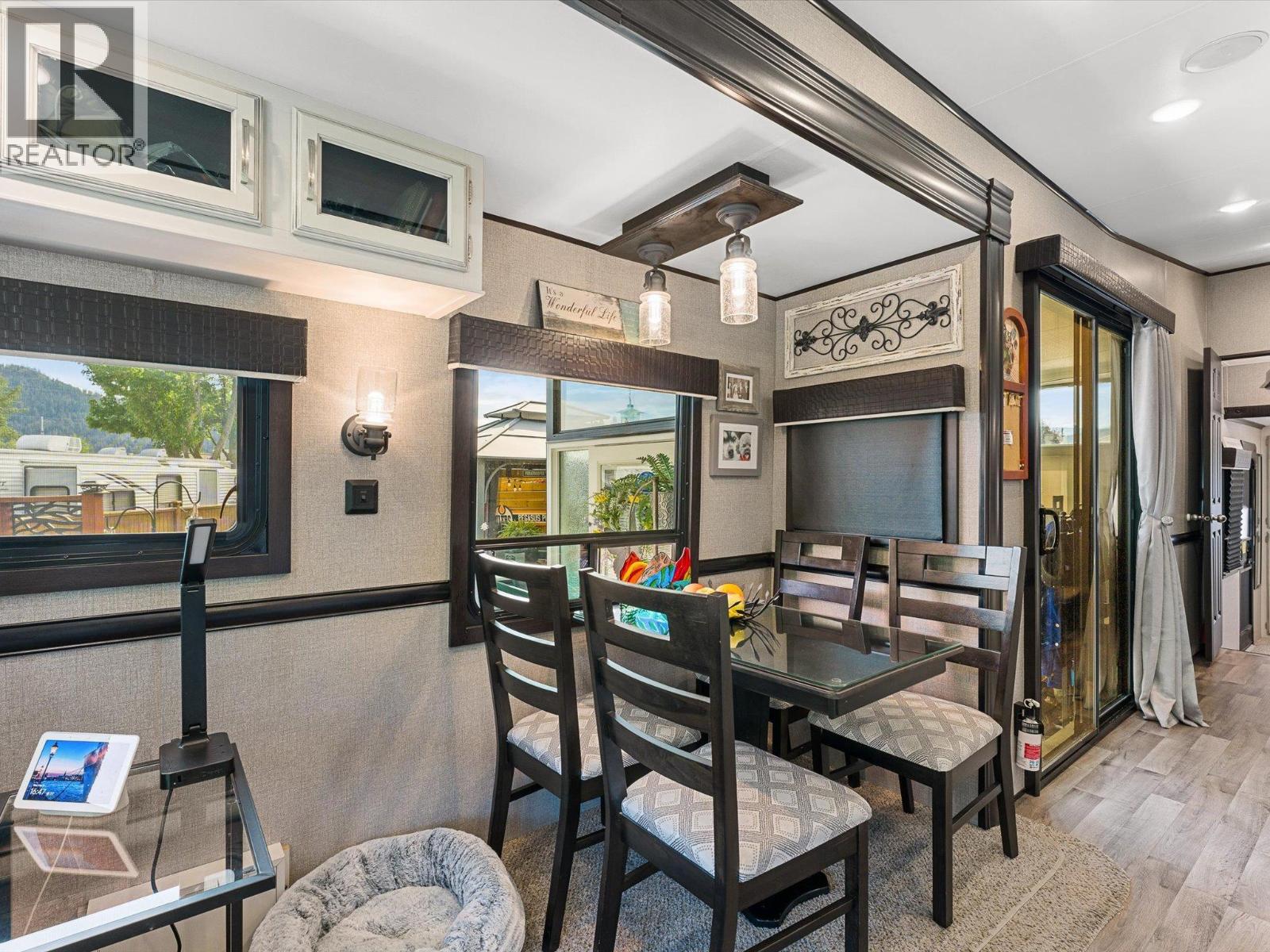 415 Commonwealth Road Unit# 410