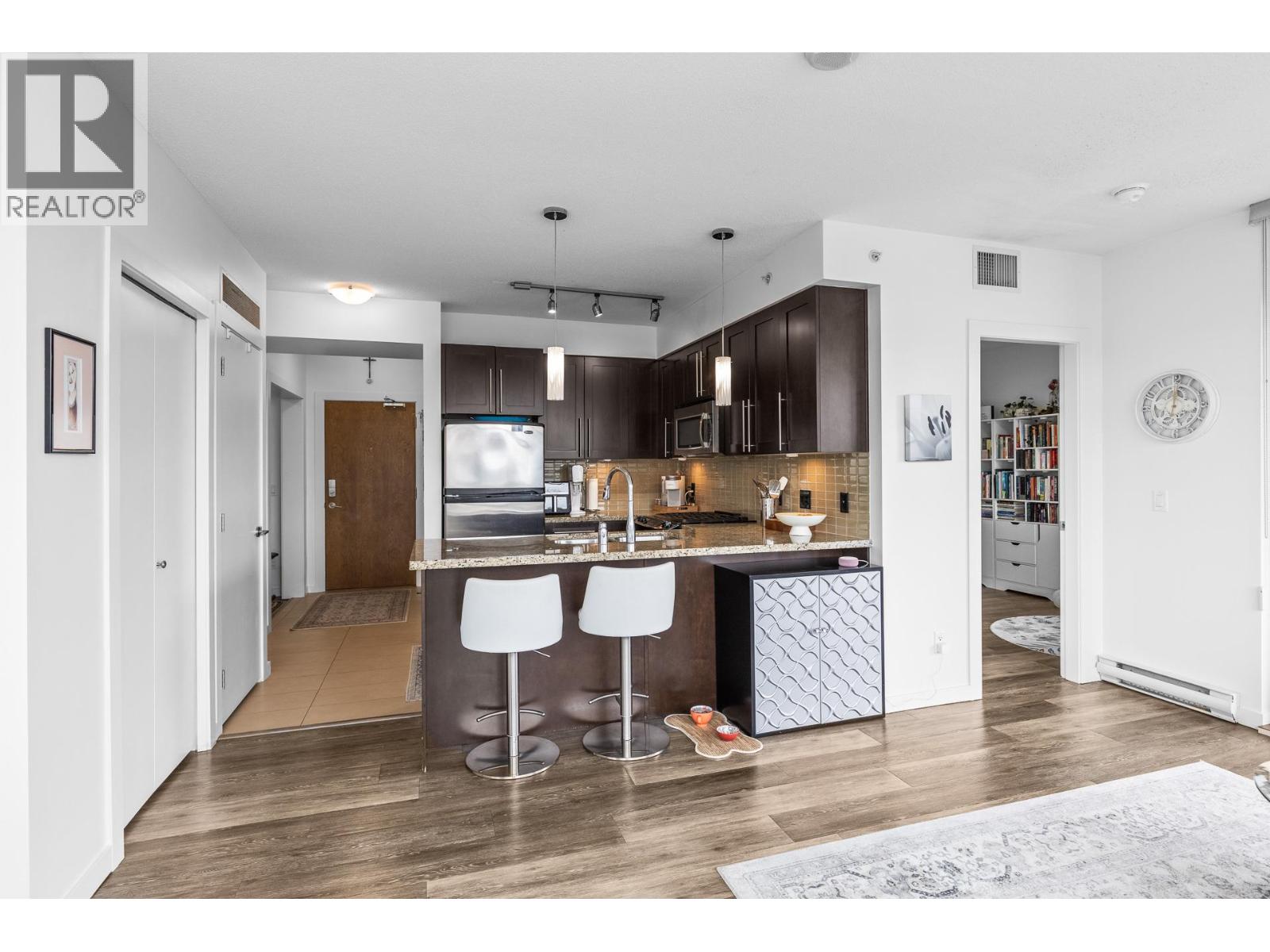 1075 Sunset Drive Unit# 702