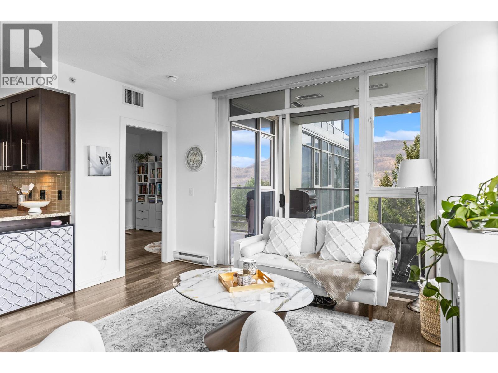 1075 Sunset Drive Unit# 702