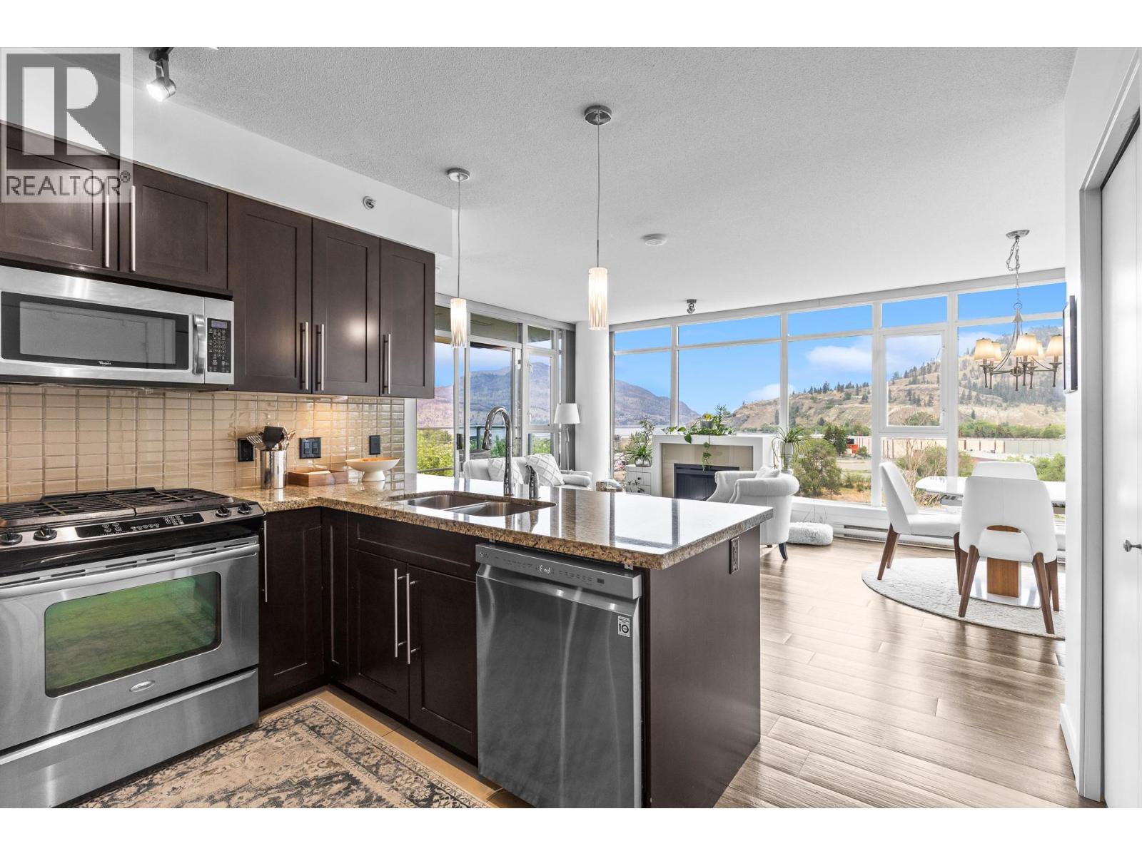 1075 Sunset Drive Unit# 702