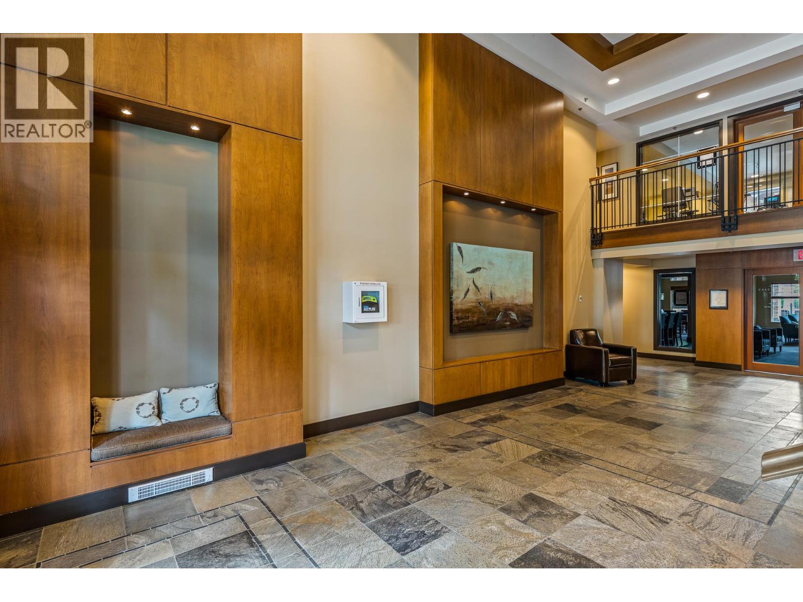 1075 Sunset Drive Unit# 702