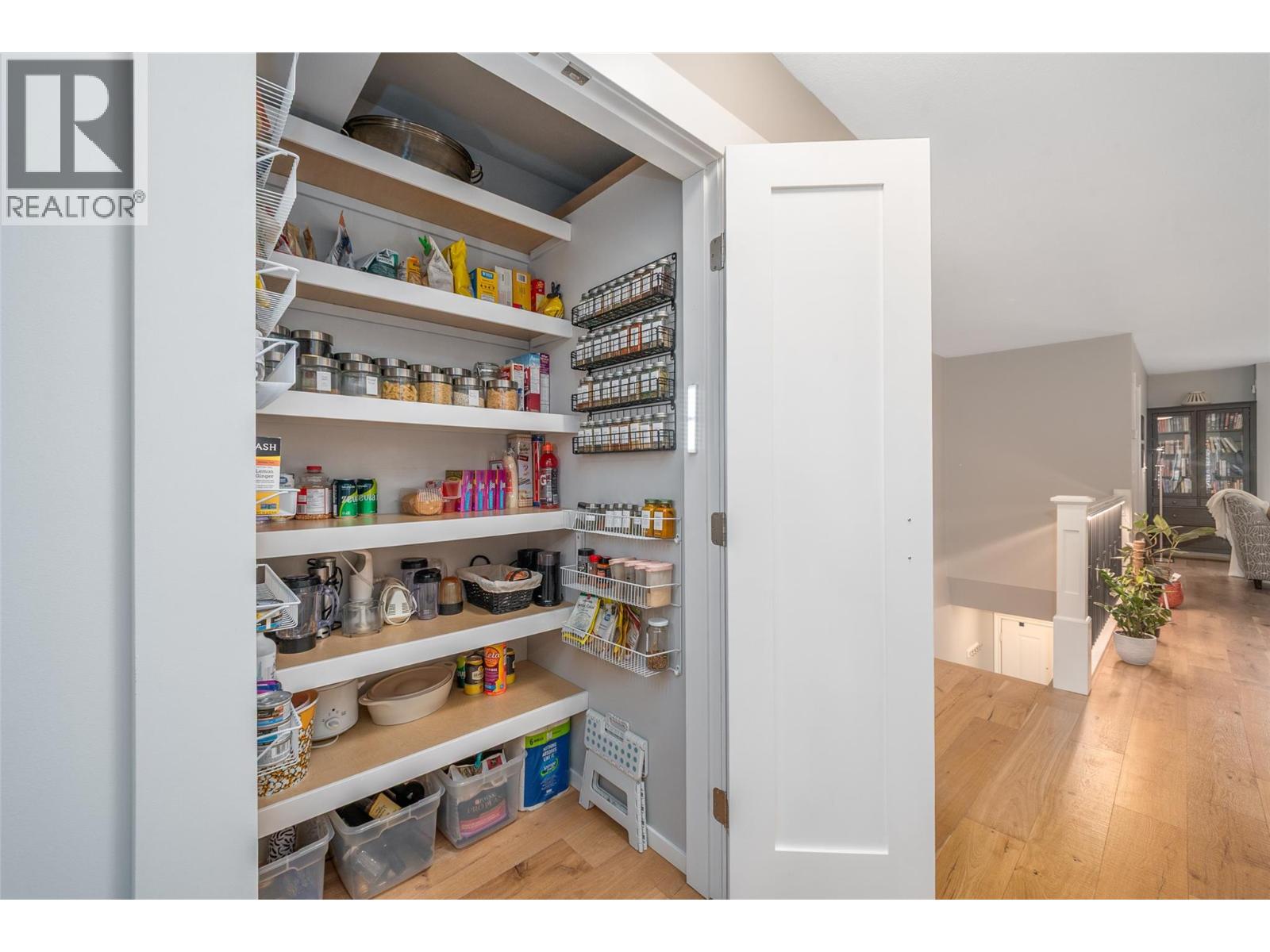 2350 Stillingfleet Road Unit# 216