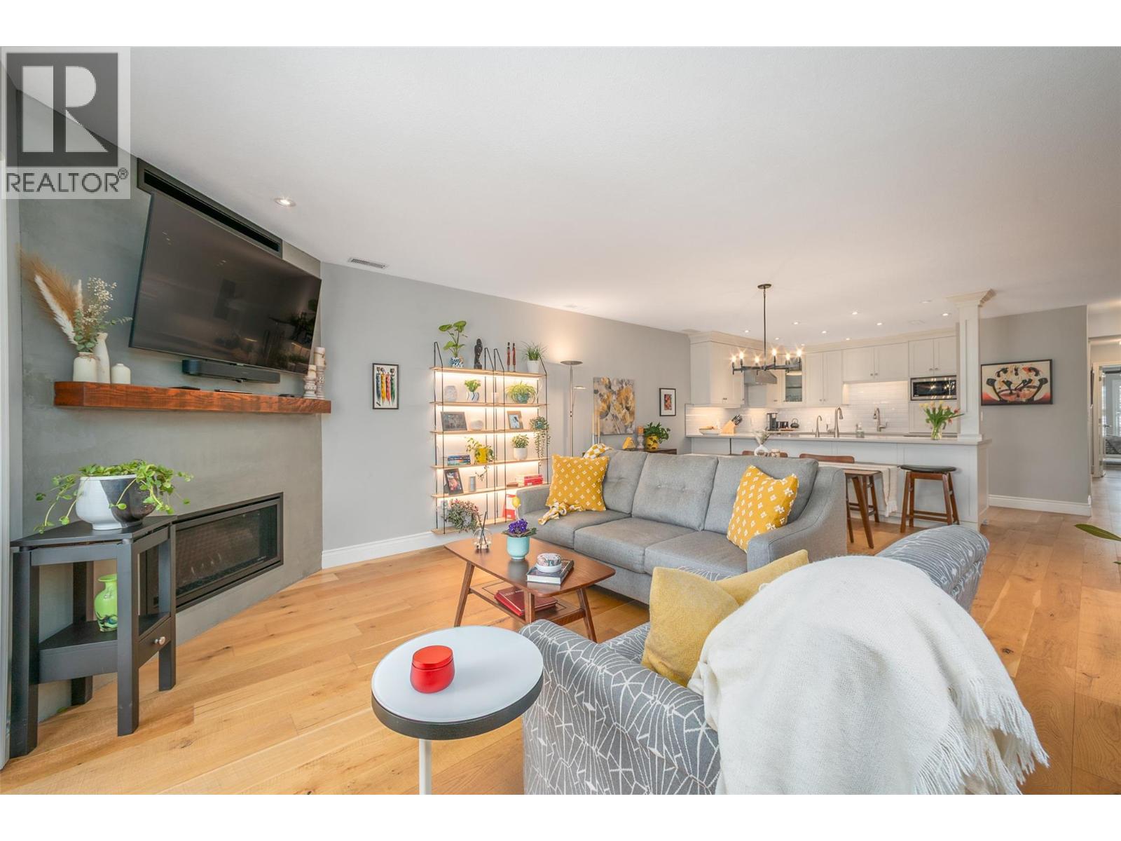 2350 Stillingfleet Road Unit# 216