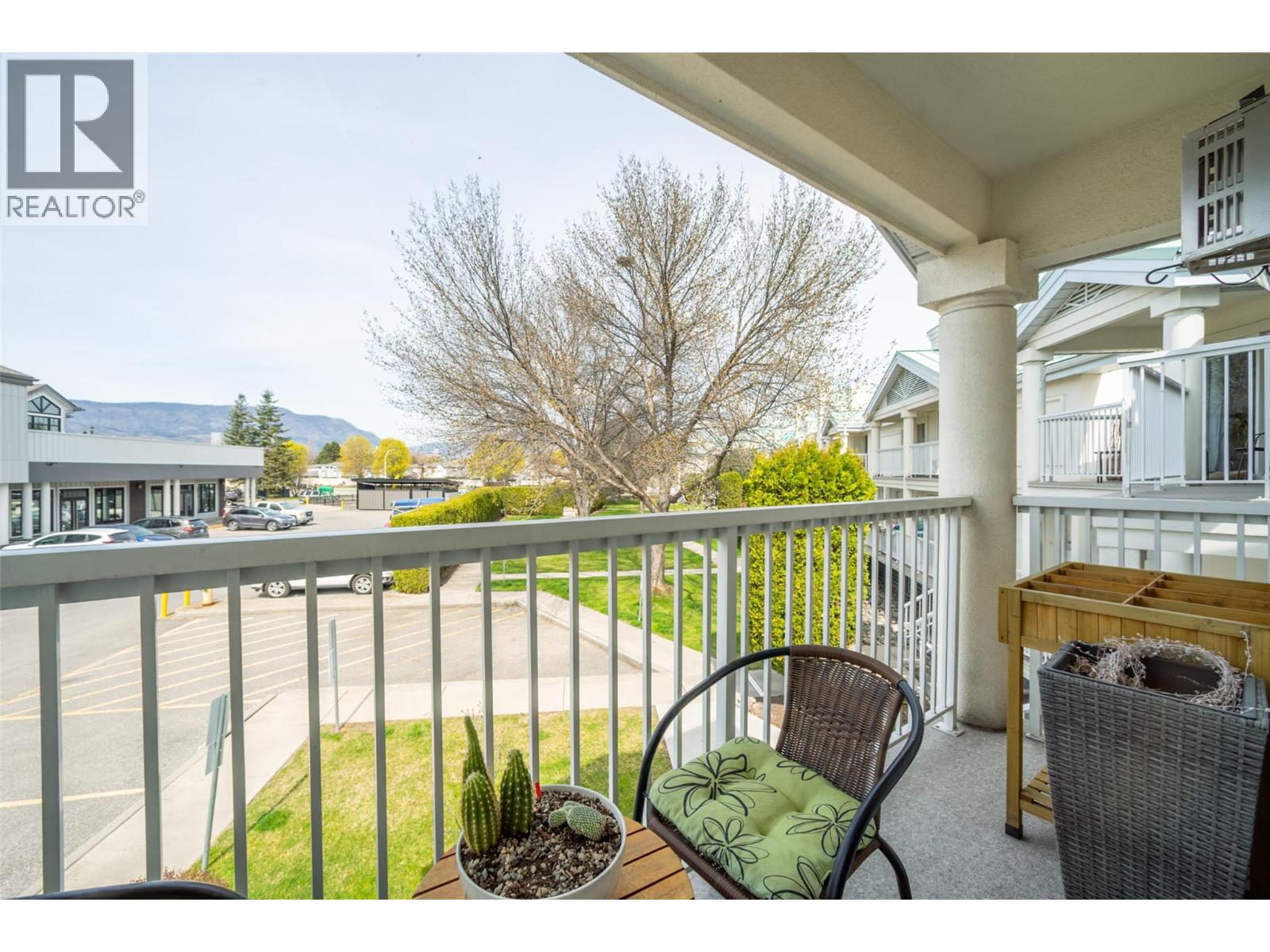 2350 Stillingfleet Road Unit# 216
