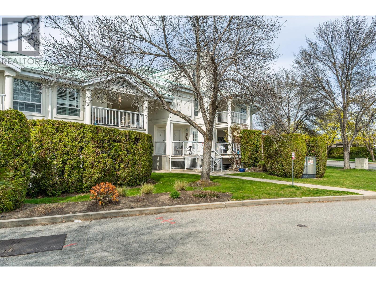 2350 Stillingfleet Road Unit# 216