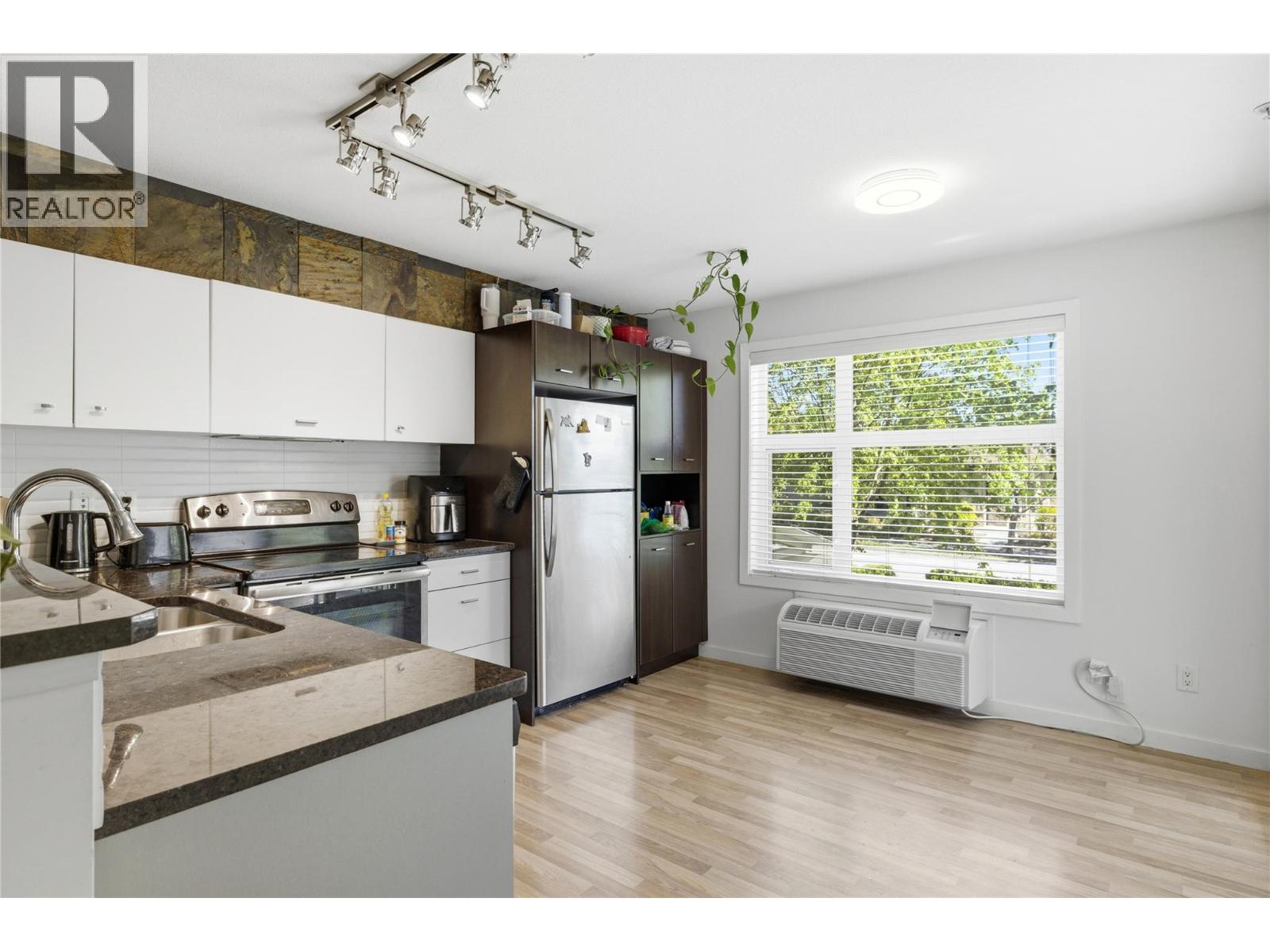547 Yates Road Unit# 214