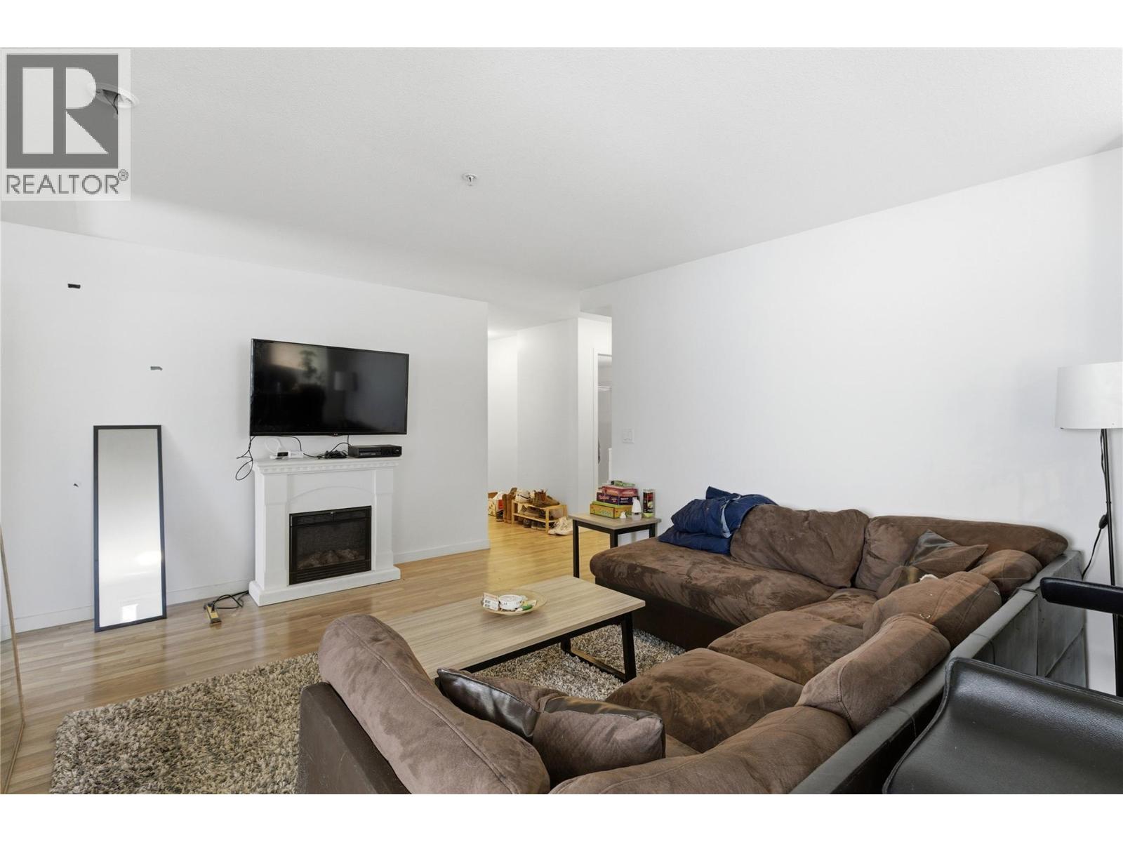 547 Yates Road Unit# 214